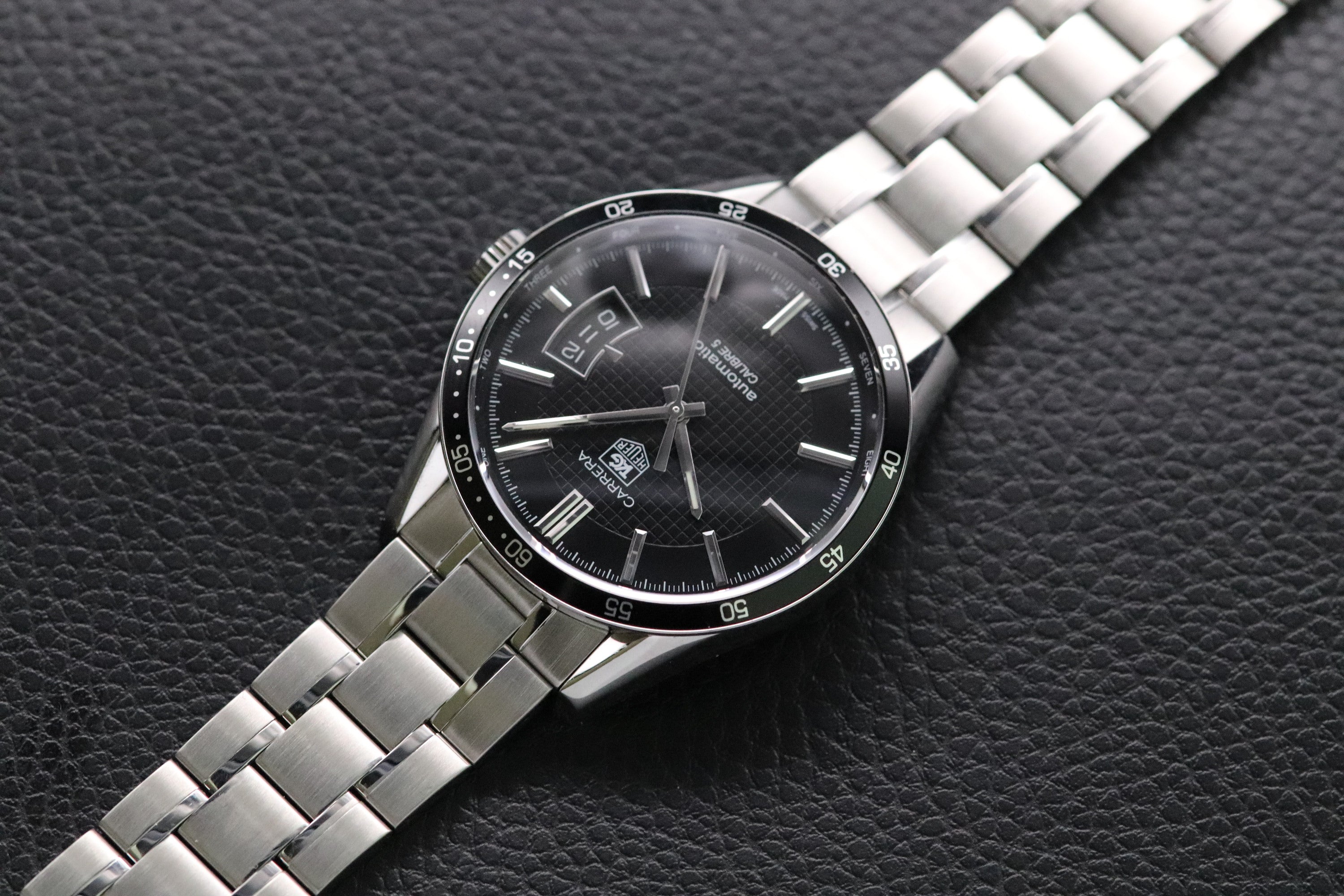 Tag Heuer Carrera Caliber 5 WV211M Black Dial 2010 Papers