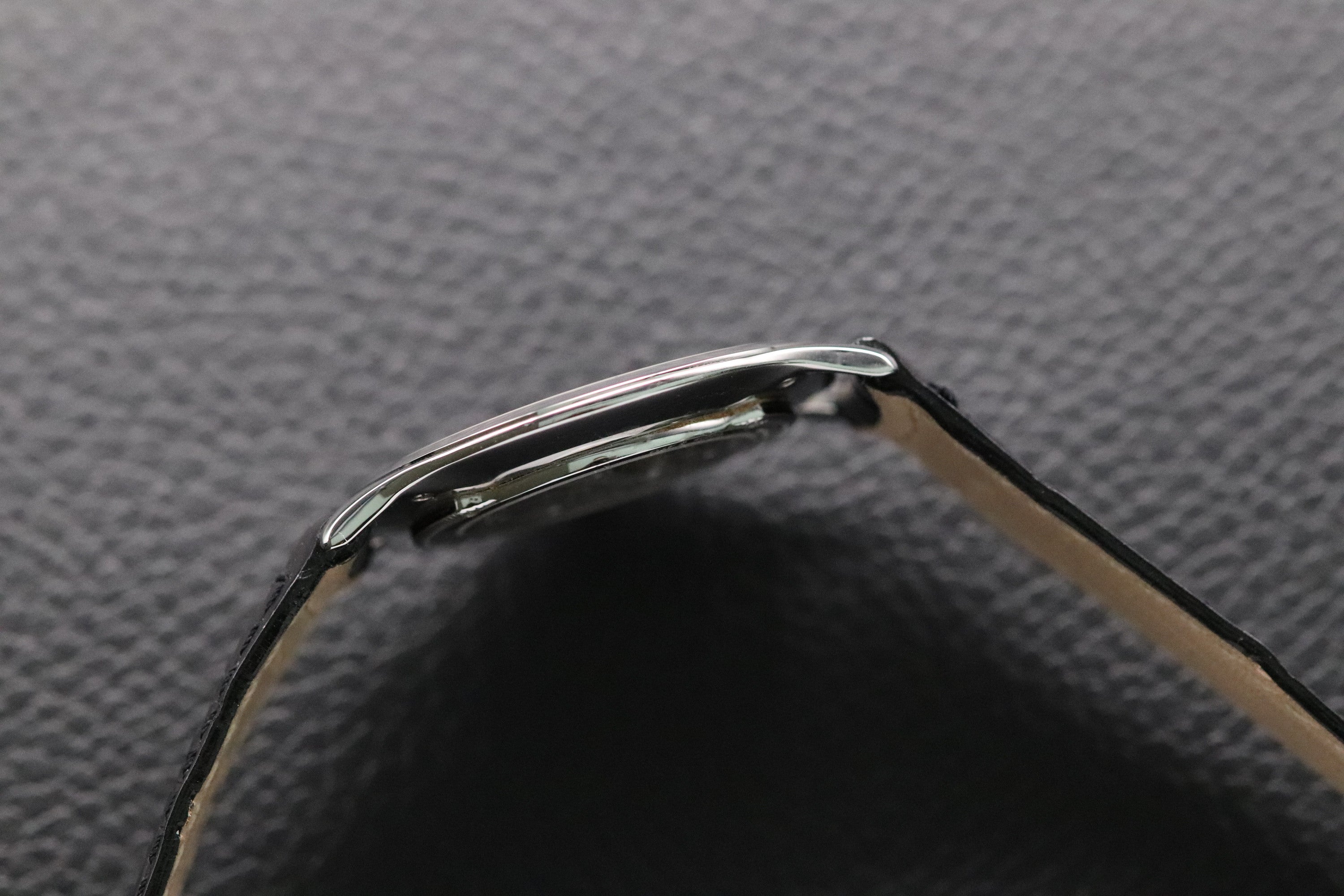 Jaeger-LeCoultre Master Ultra Thin 145.8.79.S Black Dial 2000