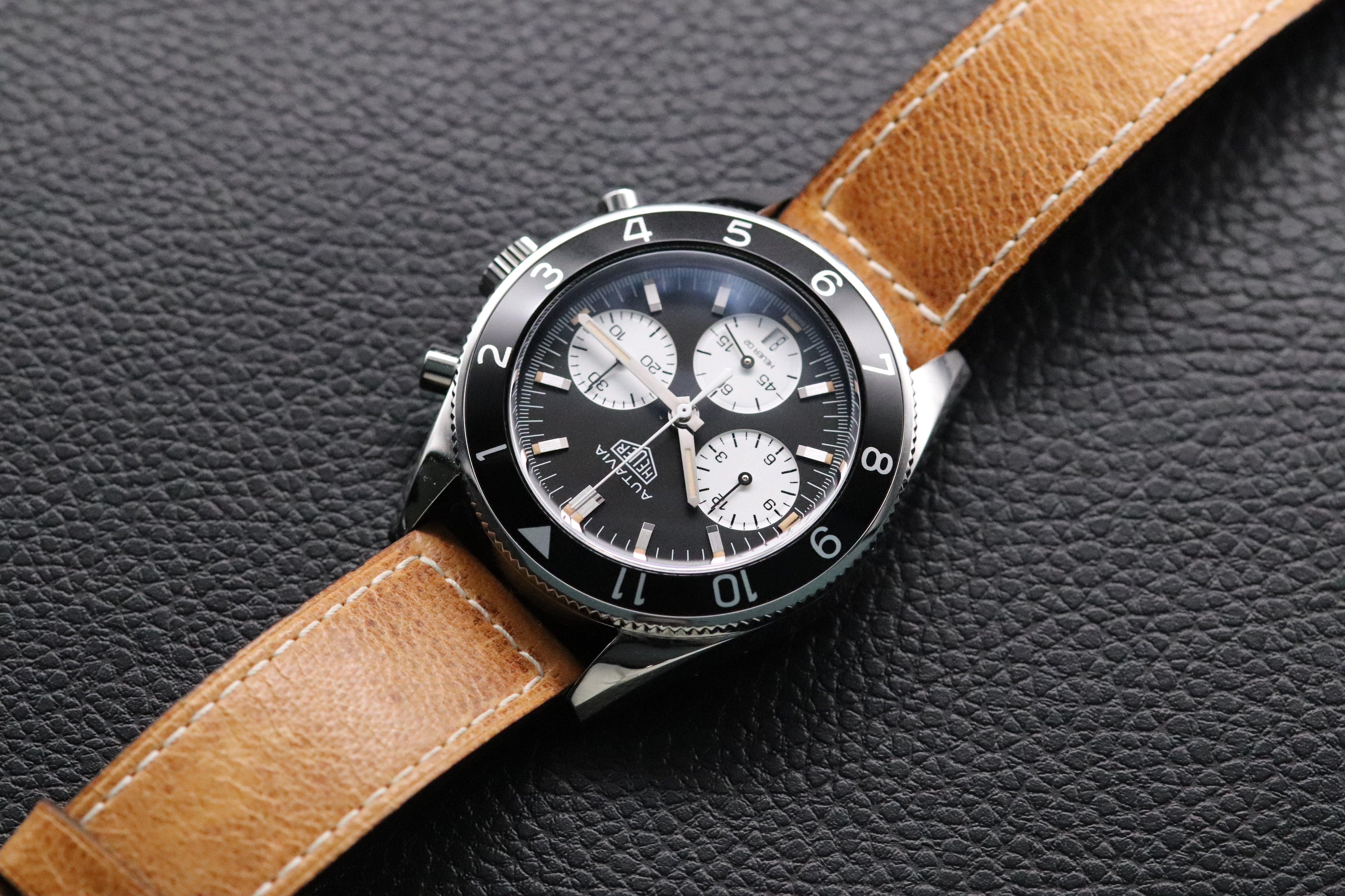 Heuer Autavia CBE2110-0 Fullset 2022 Box+Paper