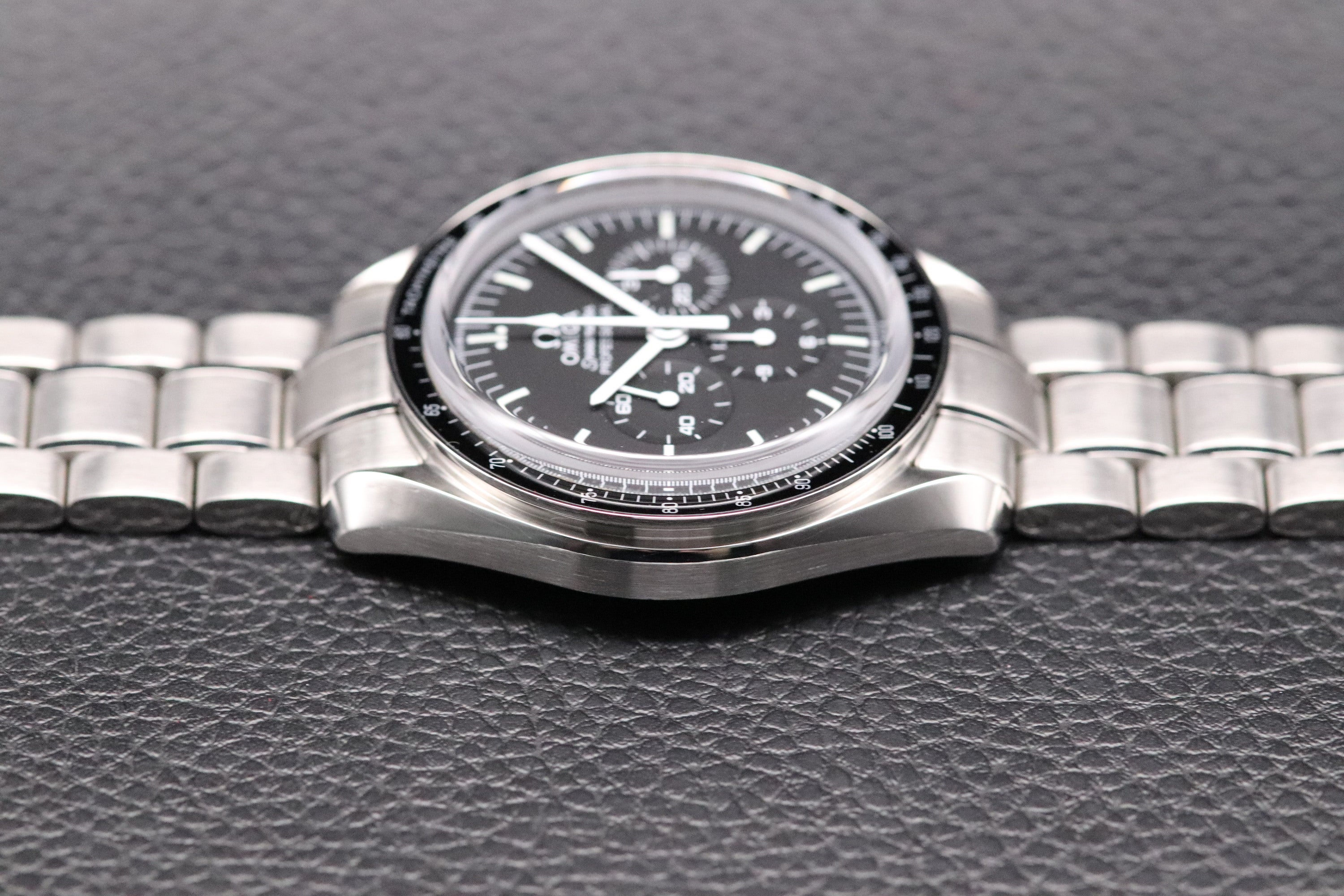 Omega Speedmaster Professional Moonwatch 311.30.42.30.01.006 Fullset 2019 Box+Papers