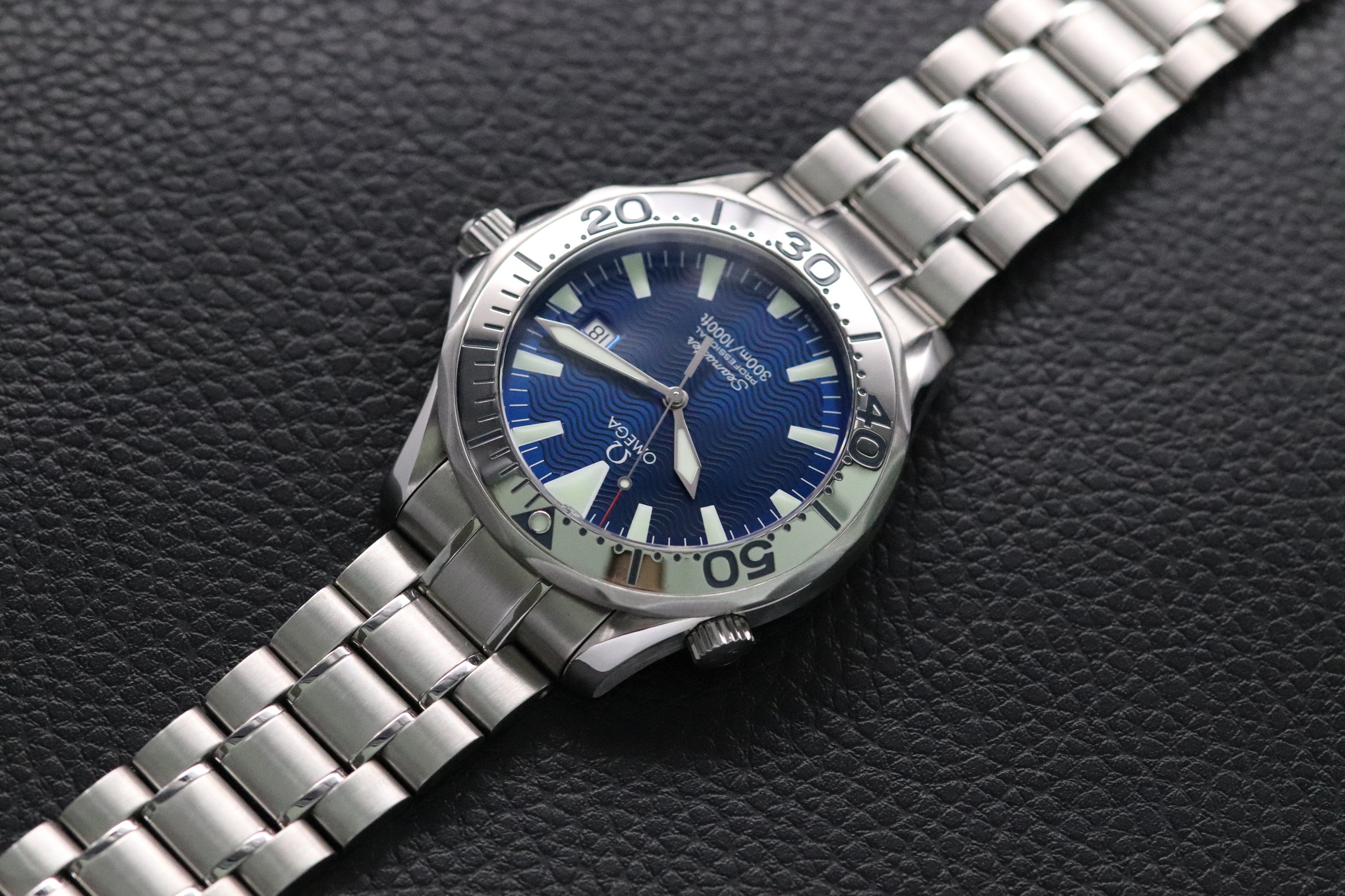 Omega Seamaster Diver 2265.80 Blue Dial 2000 Papers