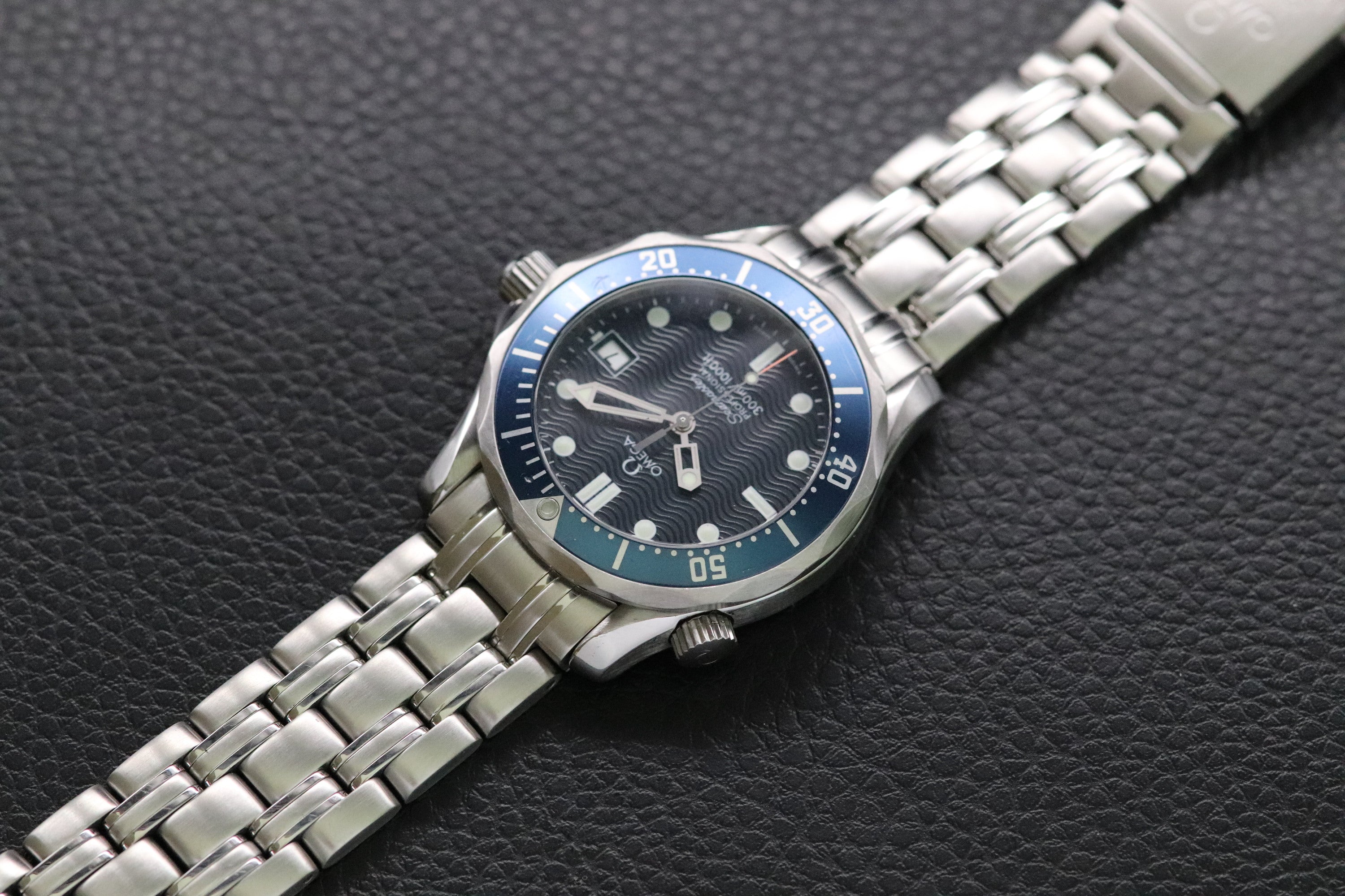 Omega Seamaster 300 2561.80 Blue Dial 2000 Paper