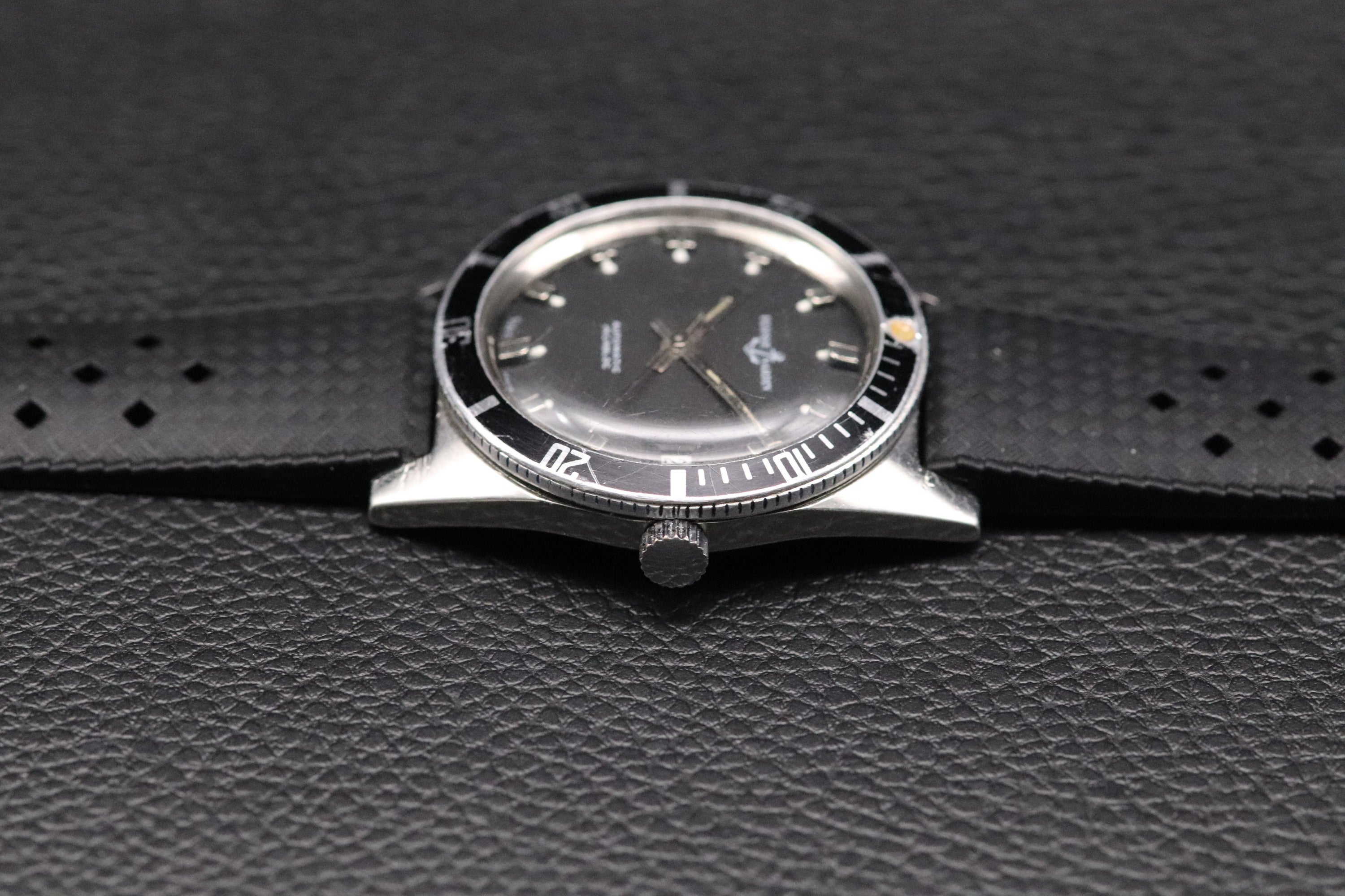 Ulysse Nardin Diver 1970 Millitary Watch