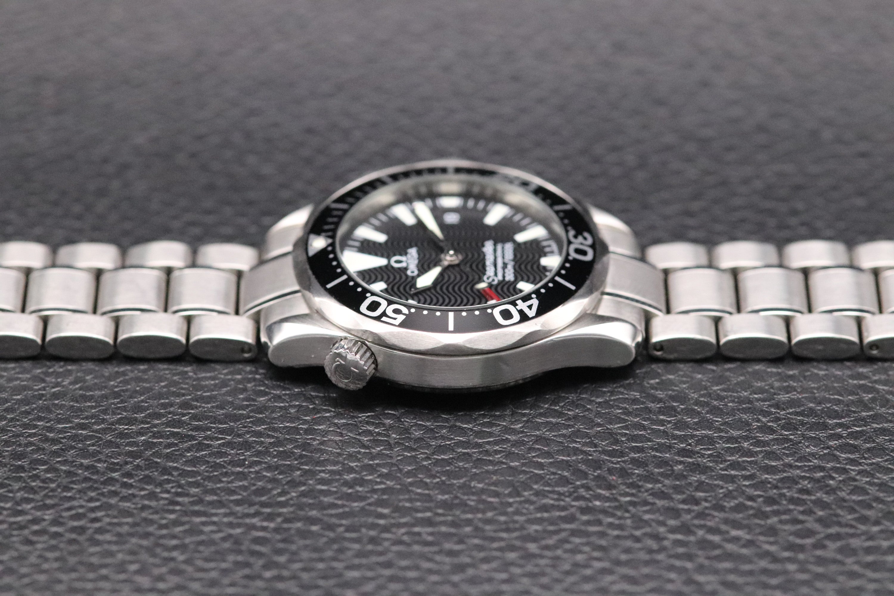 Omega Seamaster 300 2262.50 Black Dial 1998