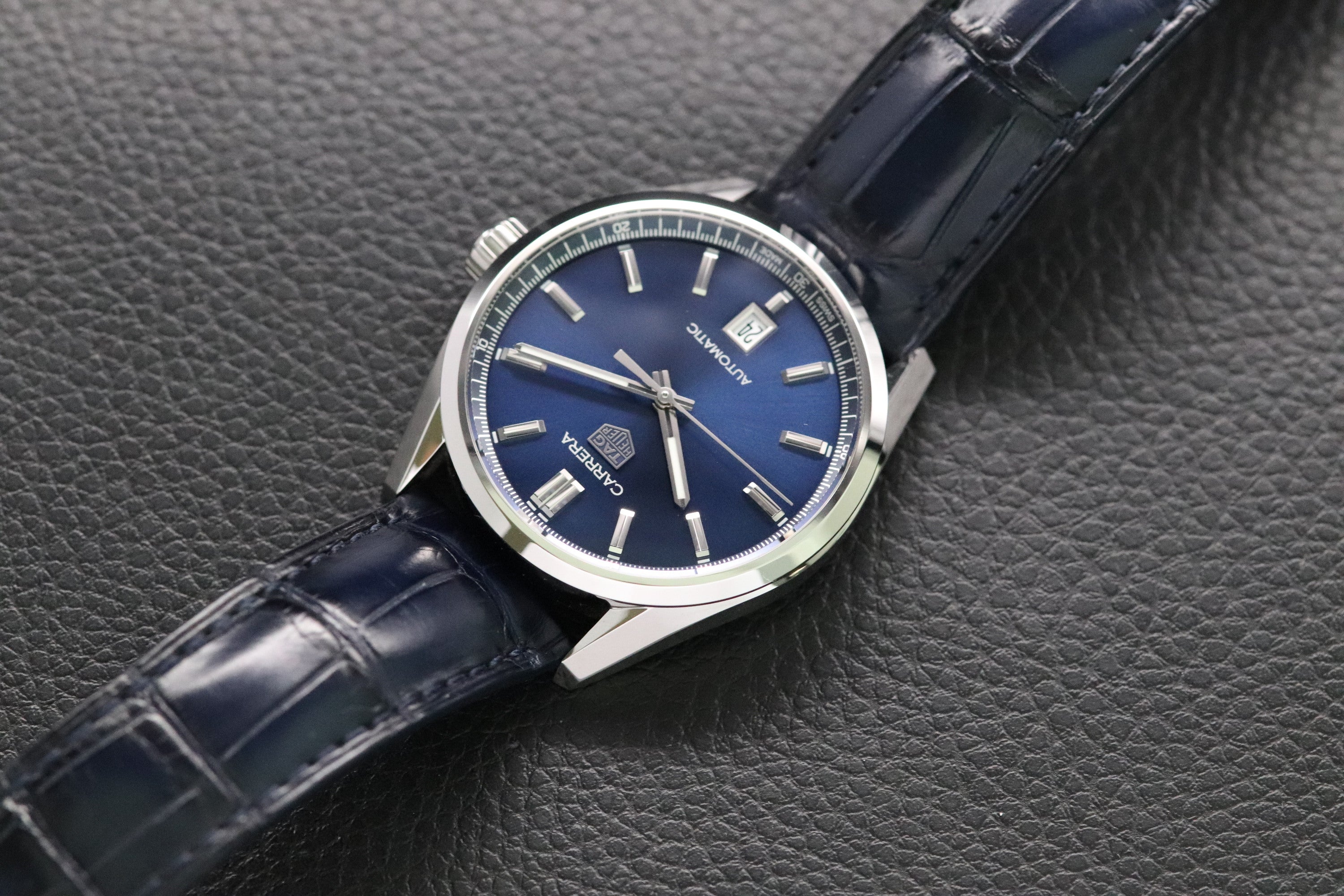 Tag Heuer Carrera Caliber 5 WBN2112-0 Blue Fullset 2022 Box+Papers