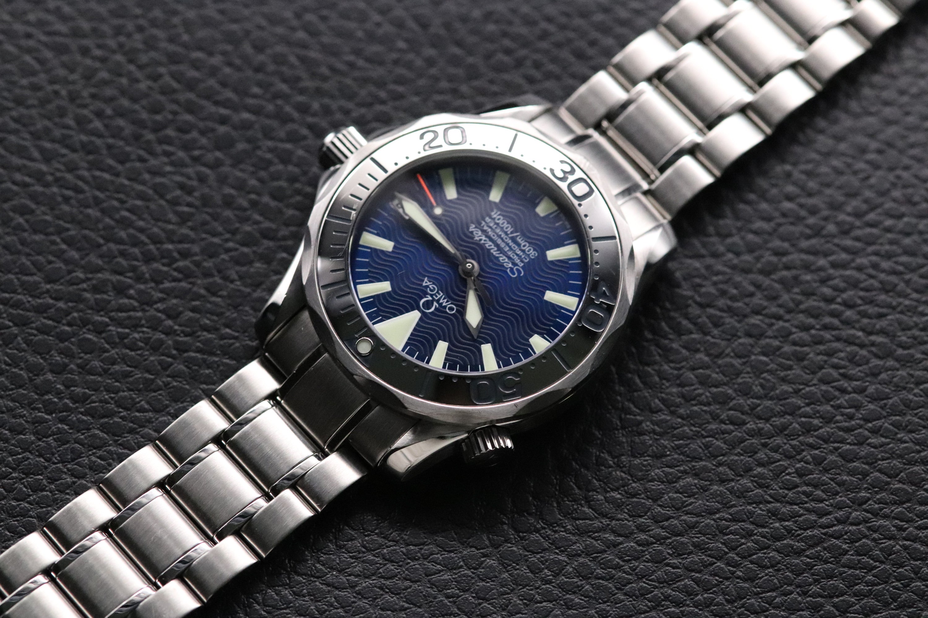 Omega Seamaster 300 2253.80 Papers