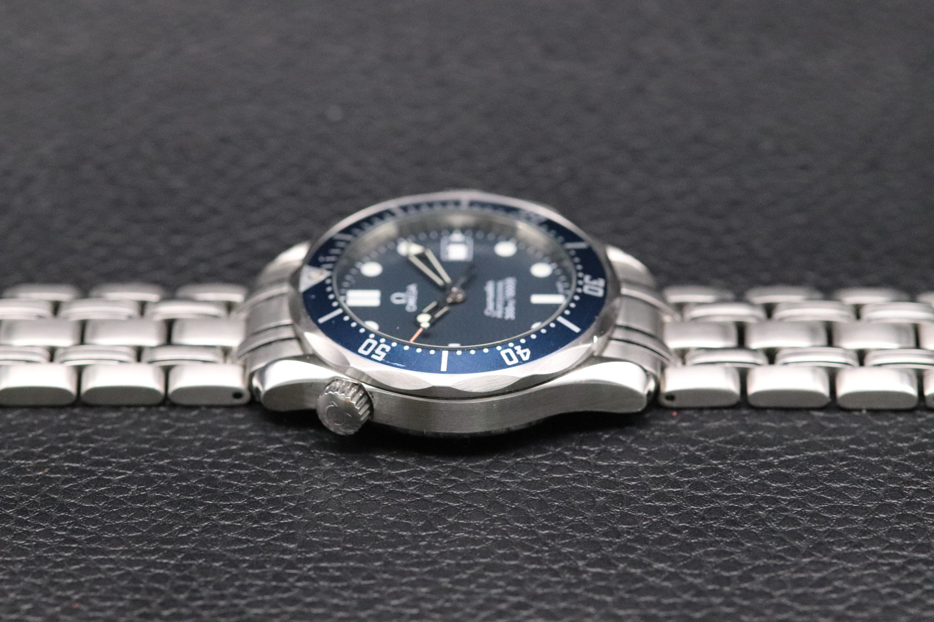 Omega Seamaster 300 2561.80 Blue Dial 2000 Paper