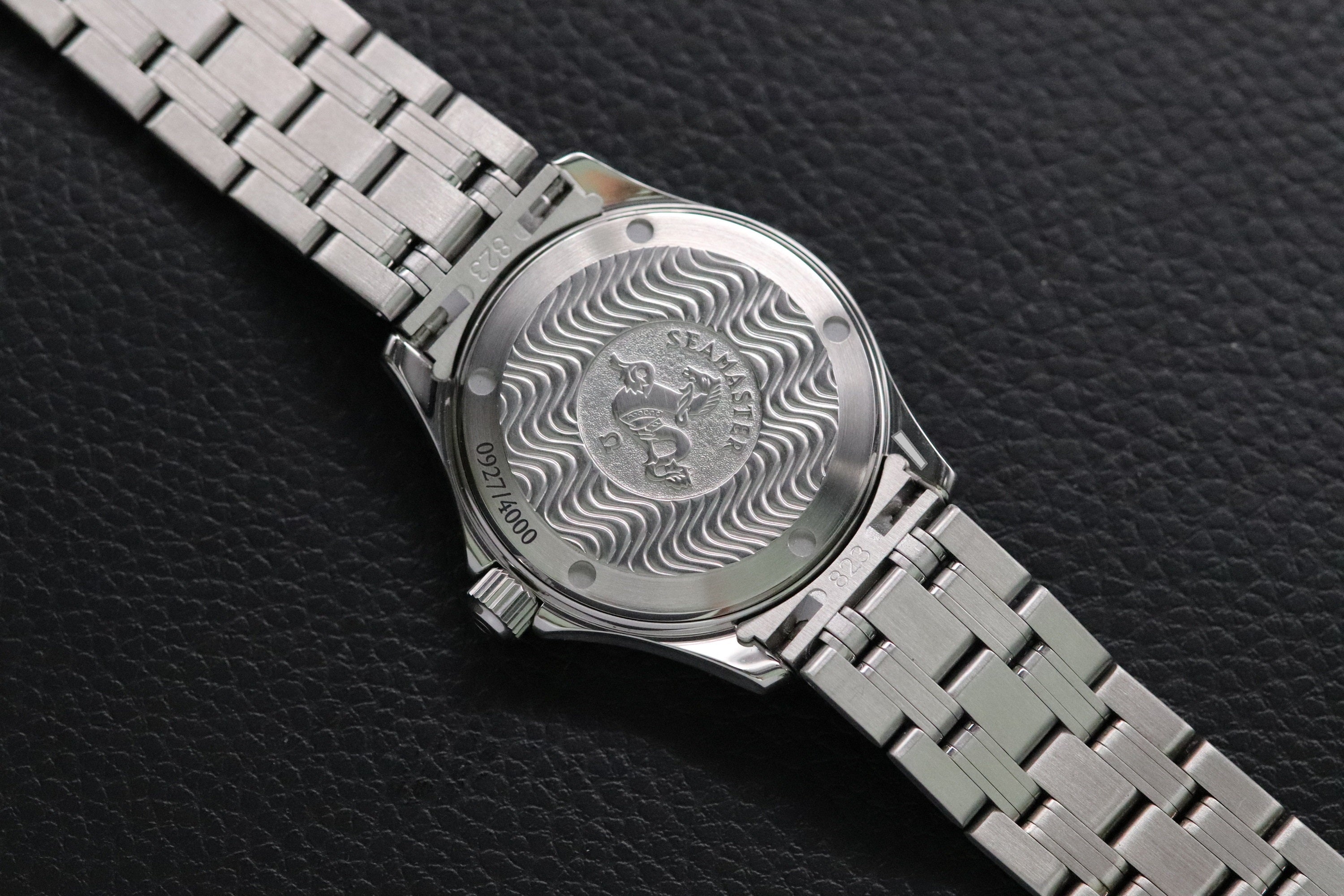 Omega Seamaster 2507.80 Blue Dial 2000 Papers