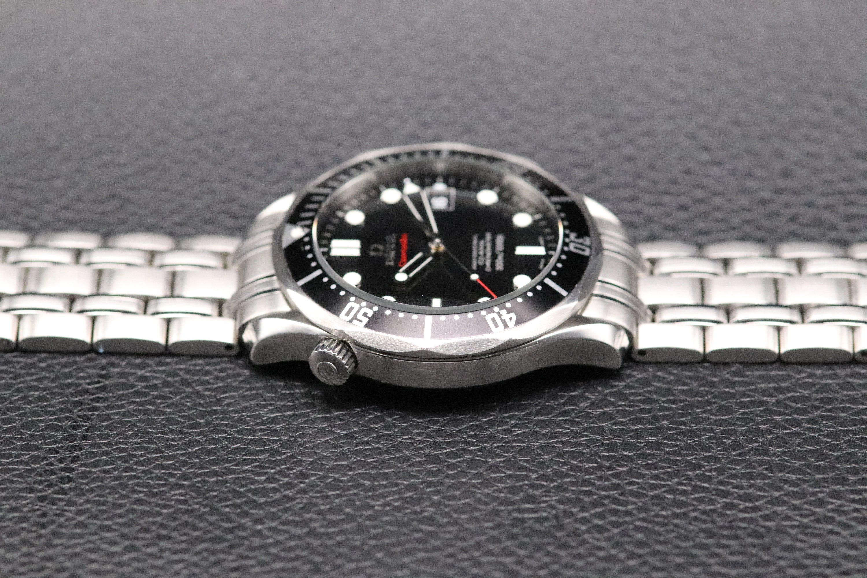 Omega Seamaster 212.30.41.20.01.002 Black Dial 2013 Papers