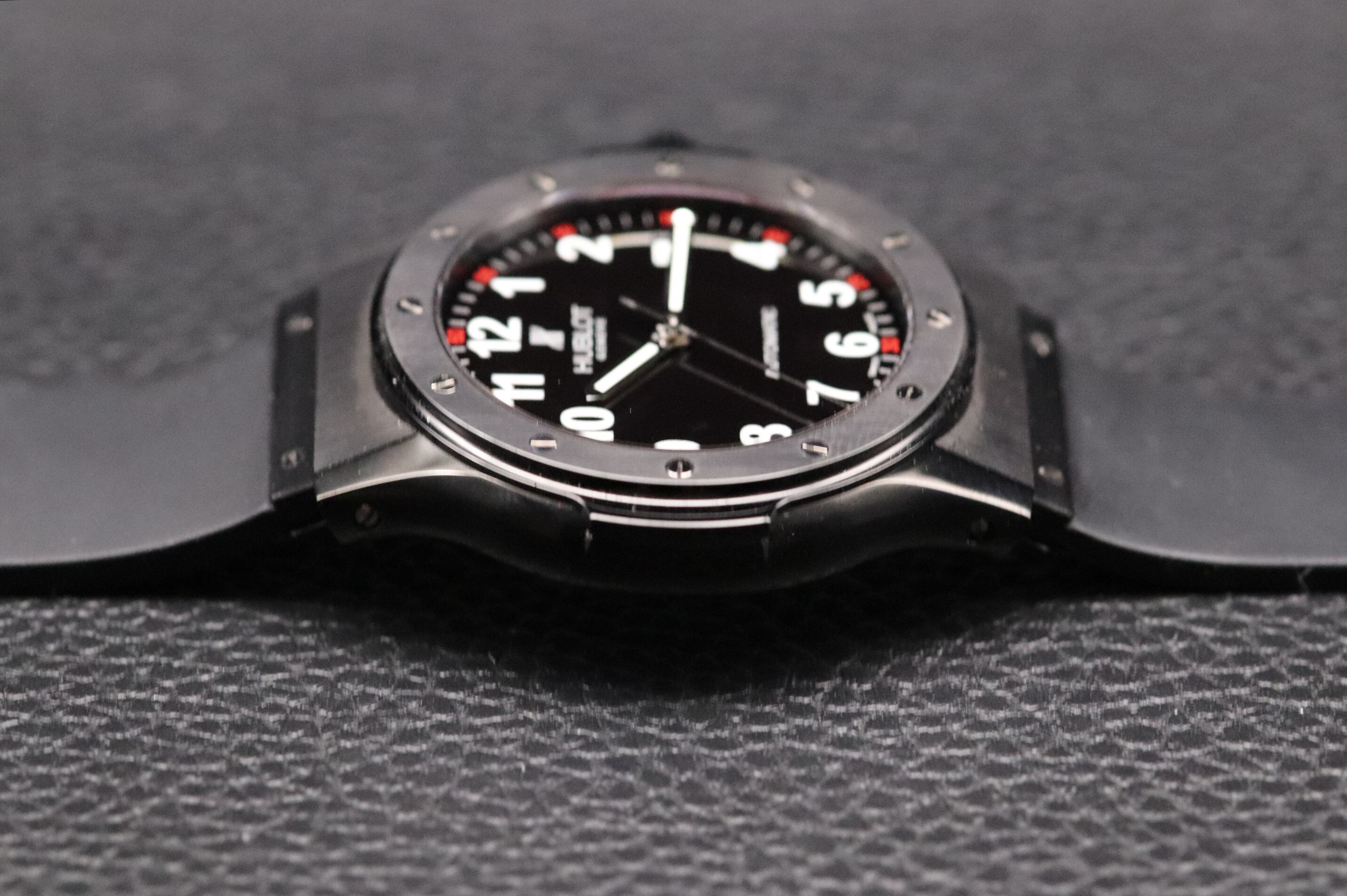 Hublot Classic Fusion 1915.NL30.1 Papers 2009