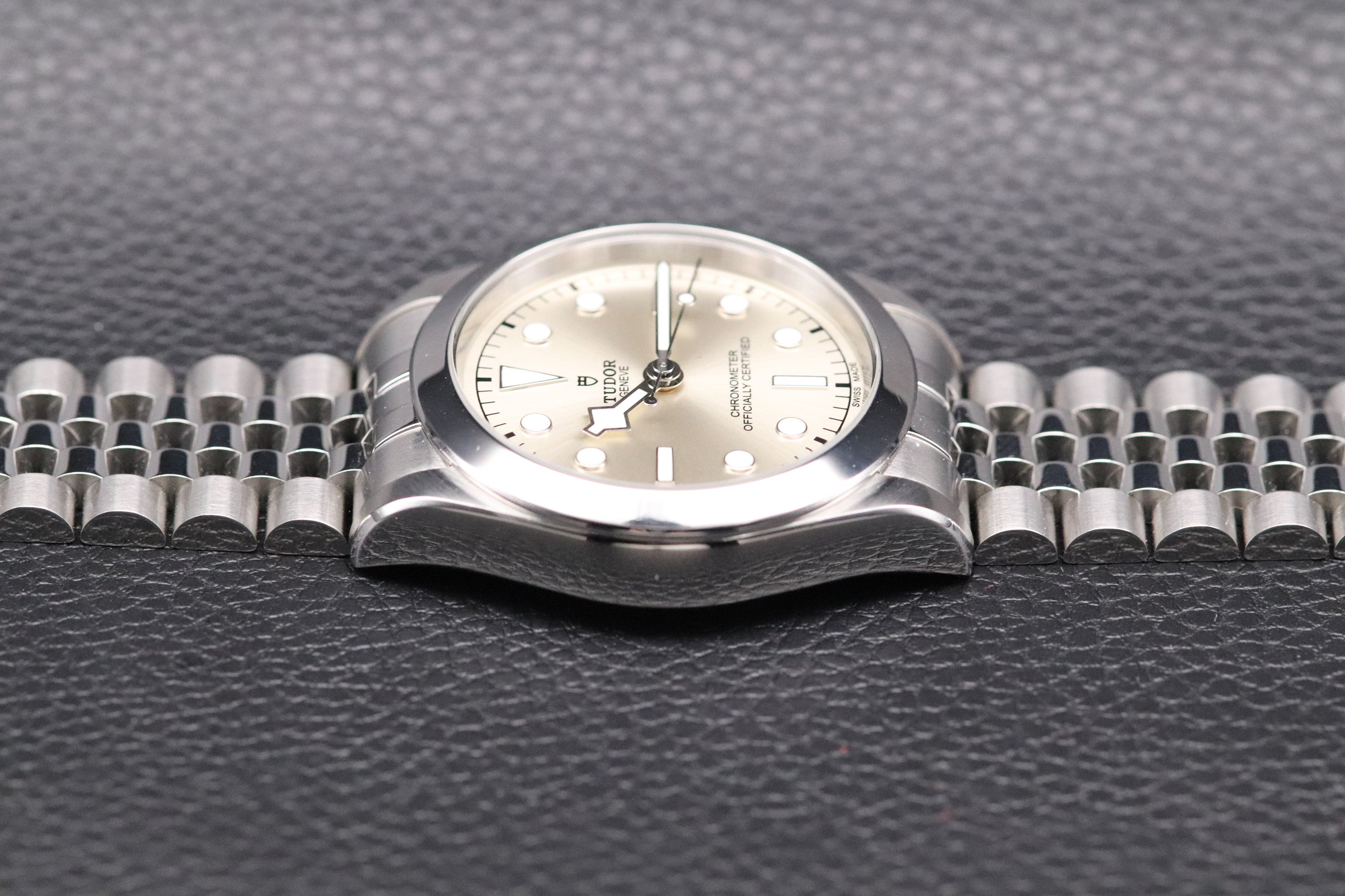 Tudor Black Bay 79660 Fullset 2024 Box+Paper