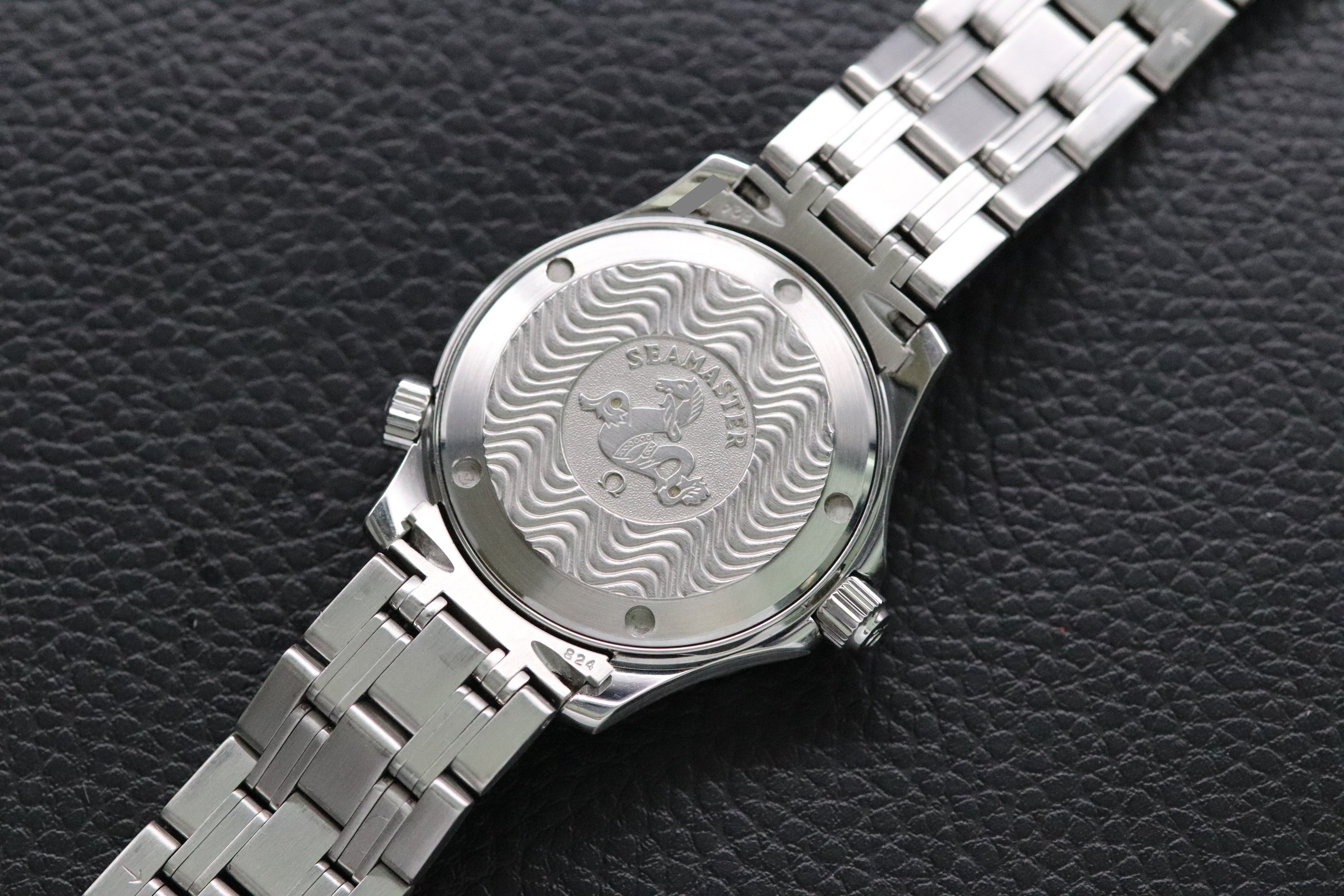 Omega Seamaster 300 2561.80 Blue Dial 2008 Paper