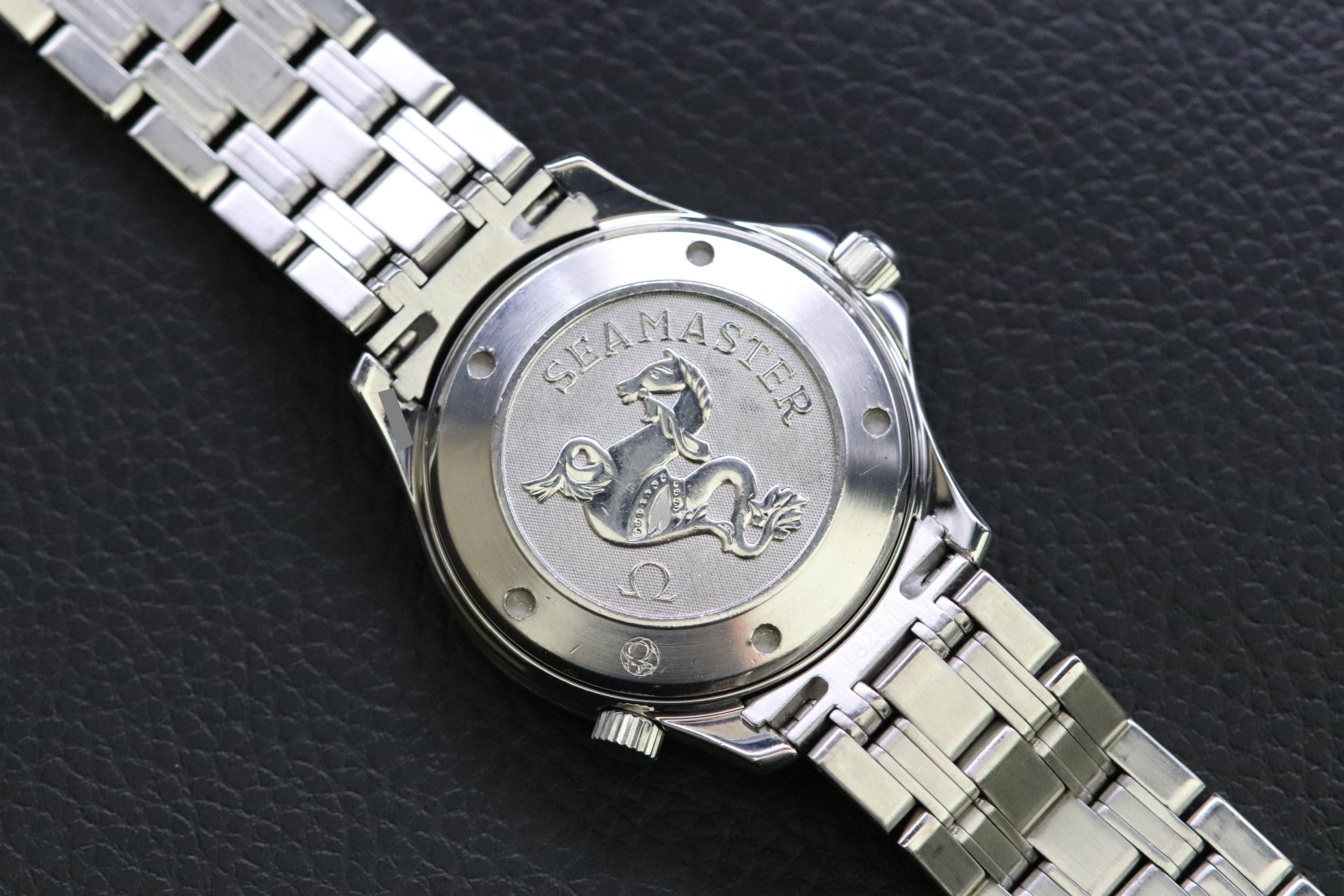 Omega Seamaster Diver 2220.80 Papers 2011