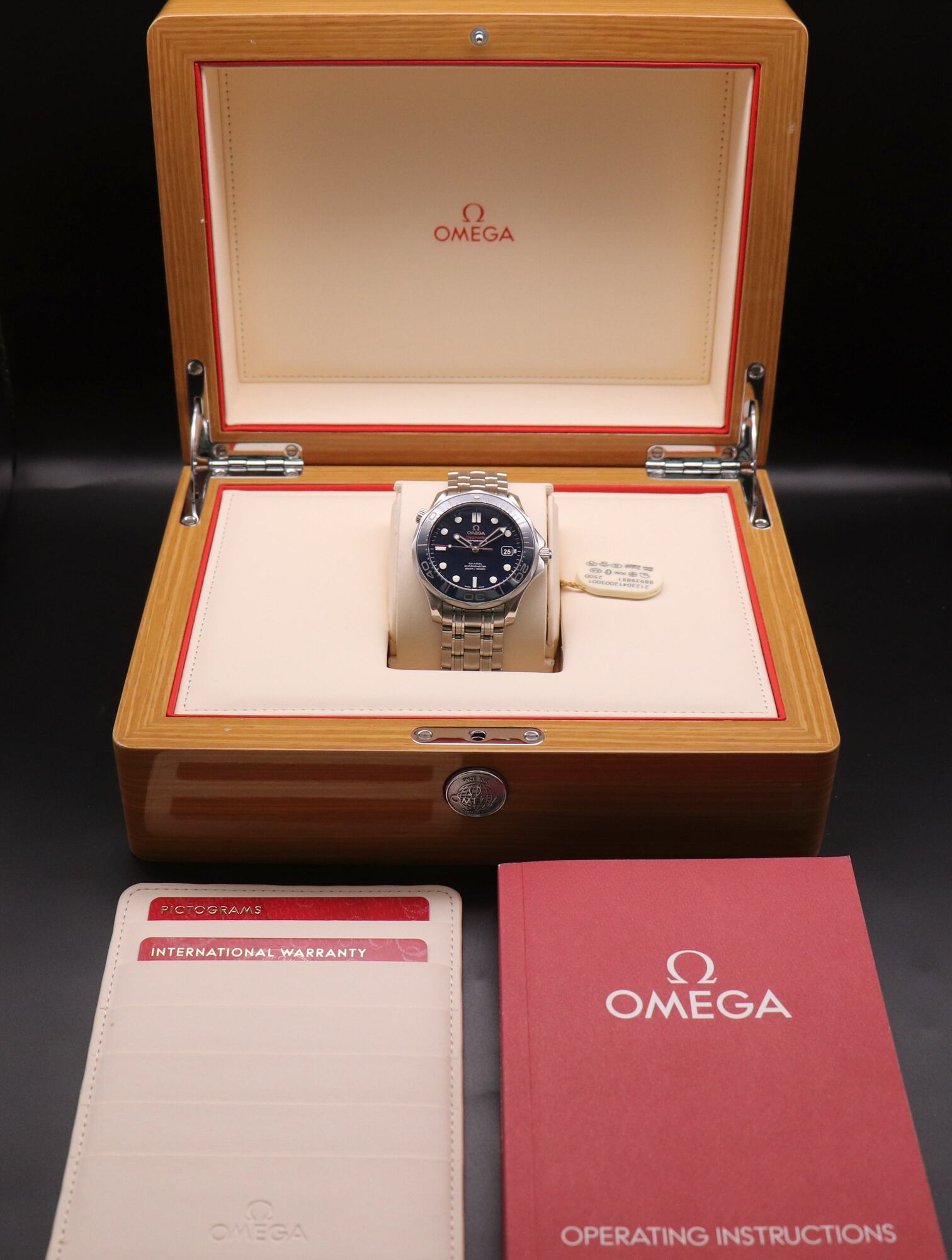 Omega Seamaster Diver 300 212.30.41.20.03.001 FULLSET 2015 Box + PAPERS