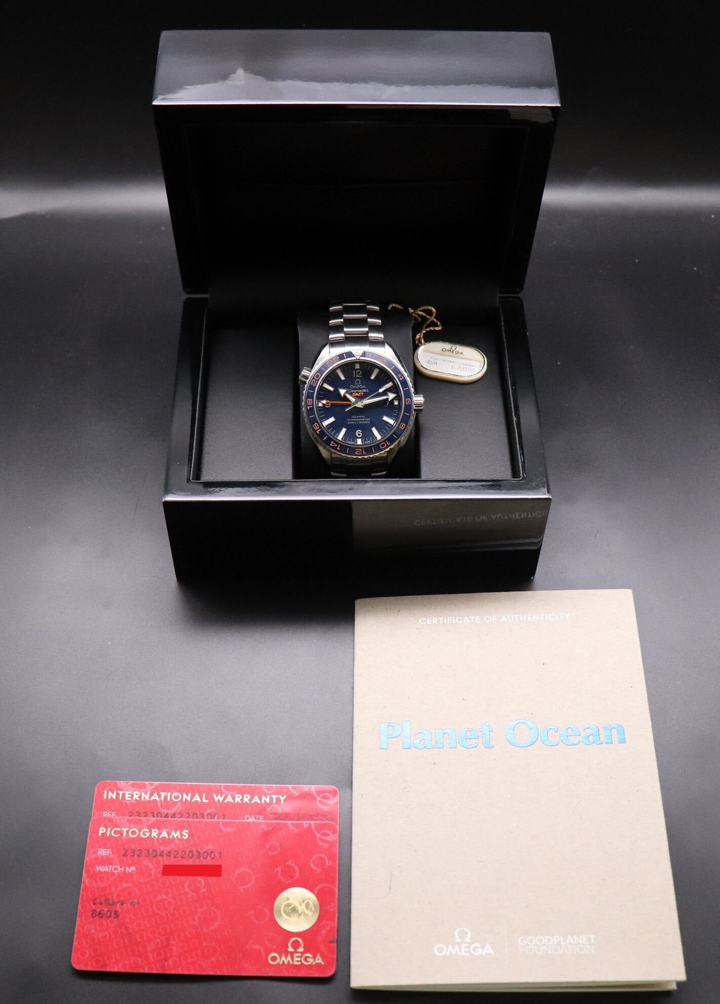 Omega Seamaster Planet Ocean GMT 232.30.44.22.03.001 Papers 2016