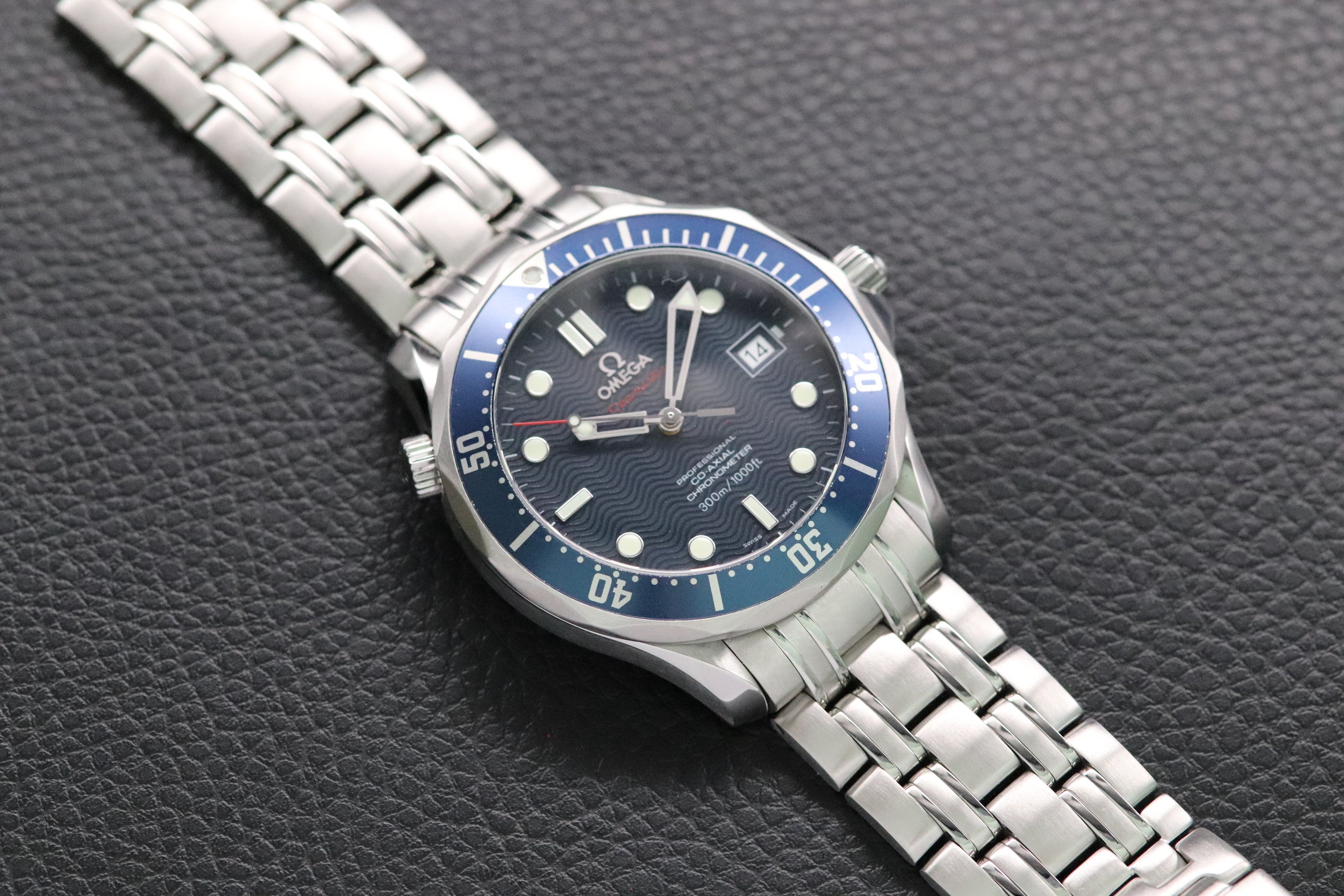 Omega Seamaster Diver 2220.80 Blue Dial 2010