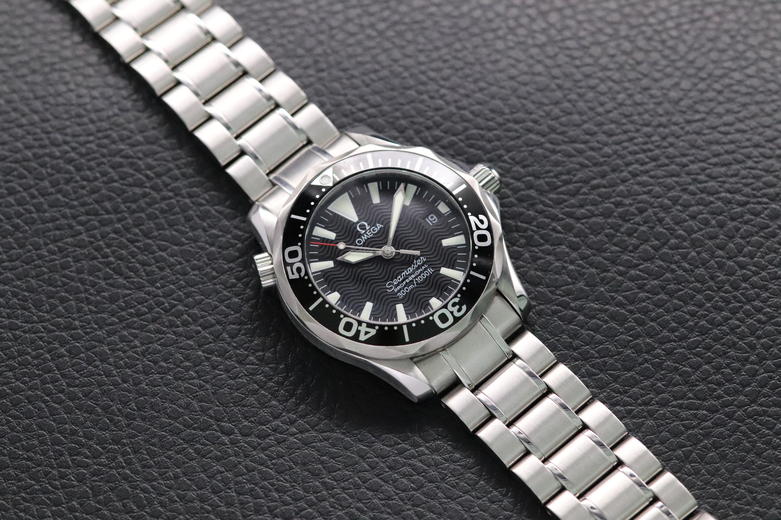 Omega Seamaster 300 2262.50 Black Dial 1998