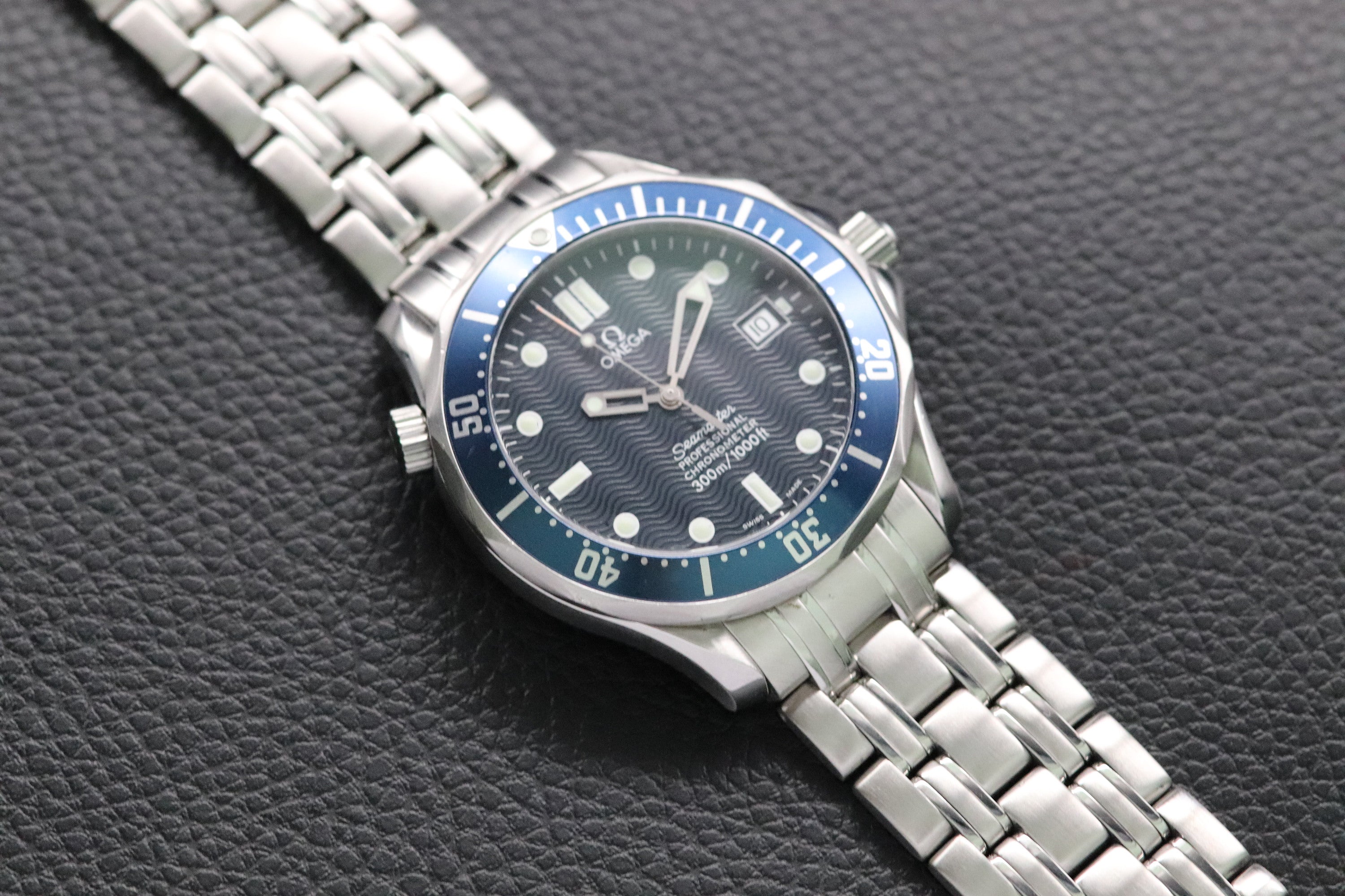 Omega Seamaster James Bond 2531.80 Blue 1999