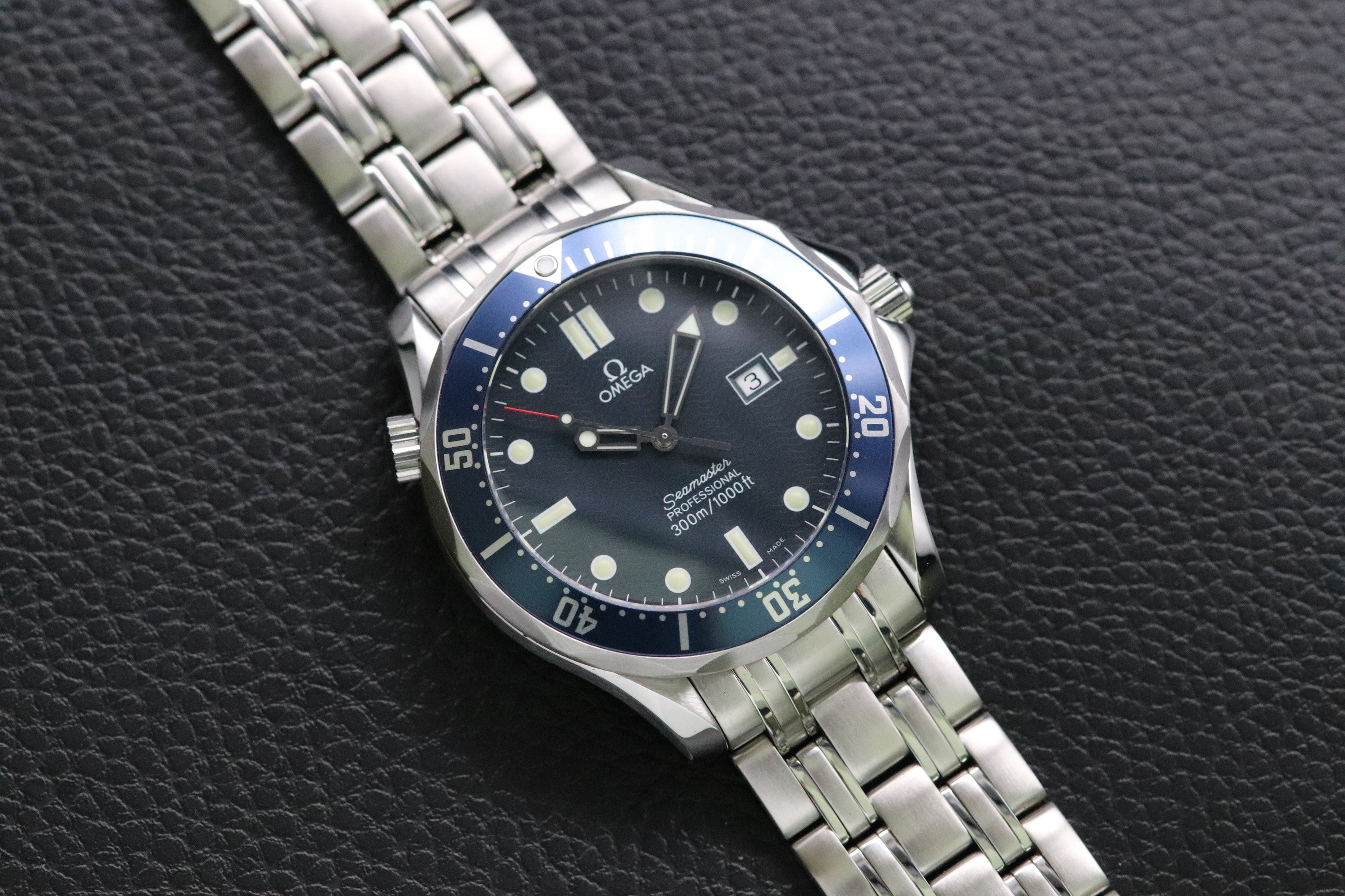 Omega Seamaster James Bond 2541.80 Blue 1998