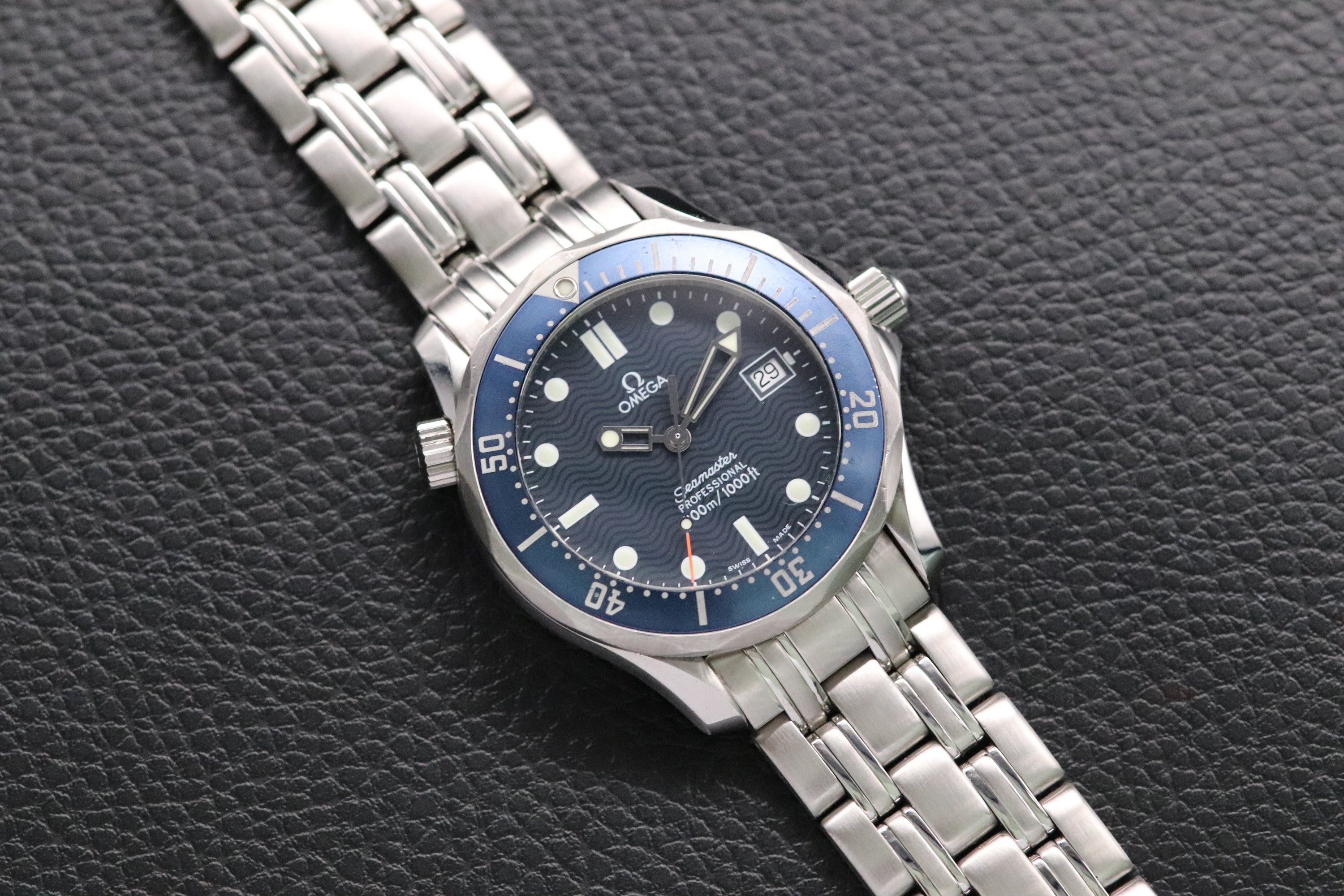 Omega Seamaster 300 2561.80 Blue Dial 1998