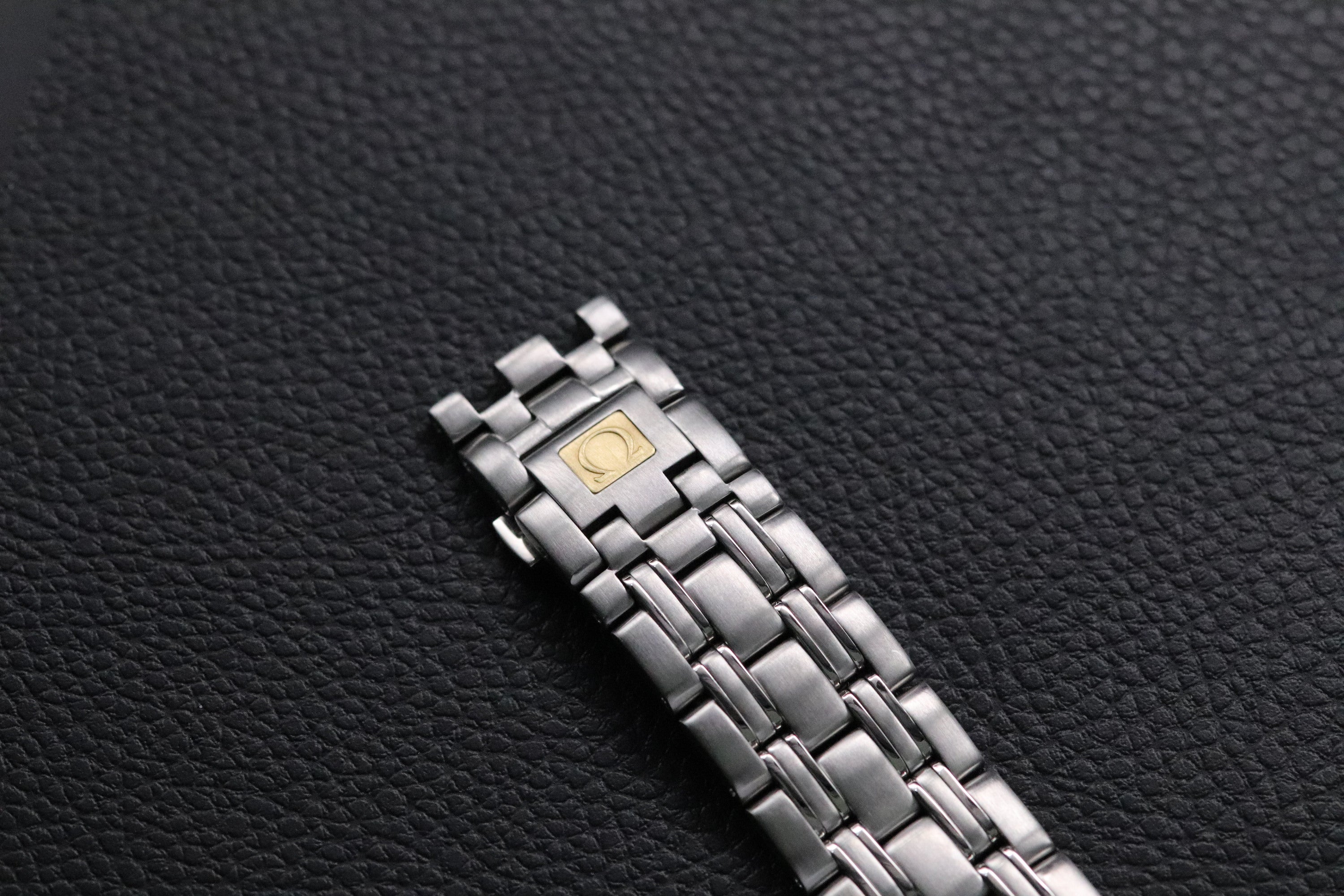 Omega Seamaster 300 2554.80 Blue Dial 1999