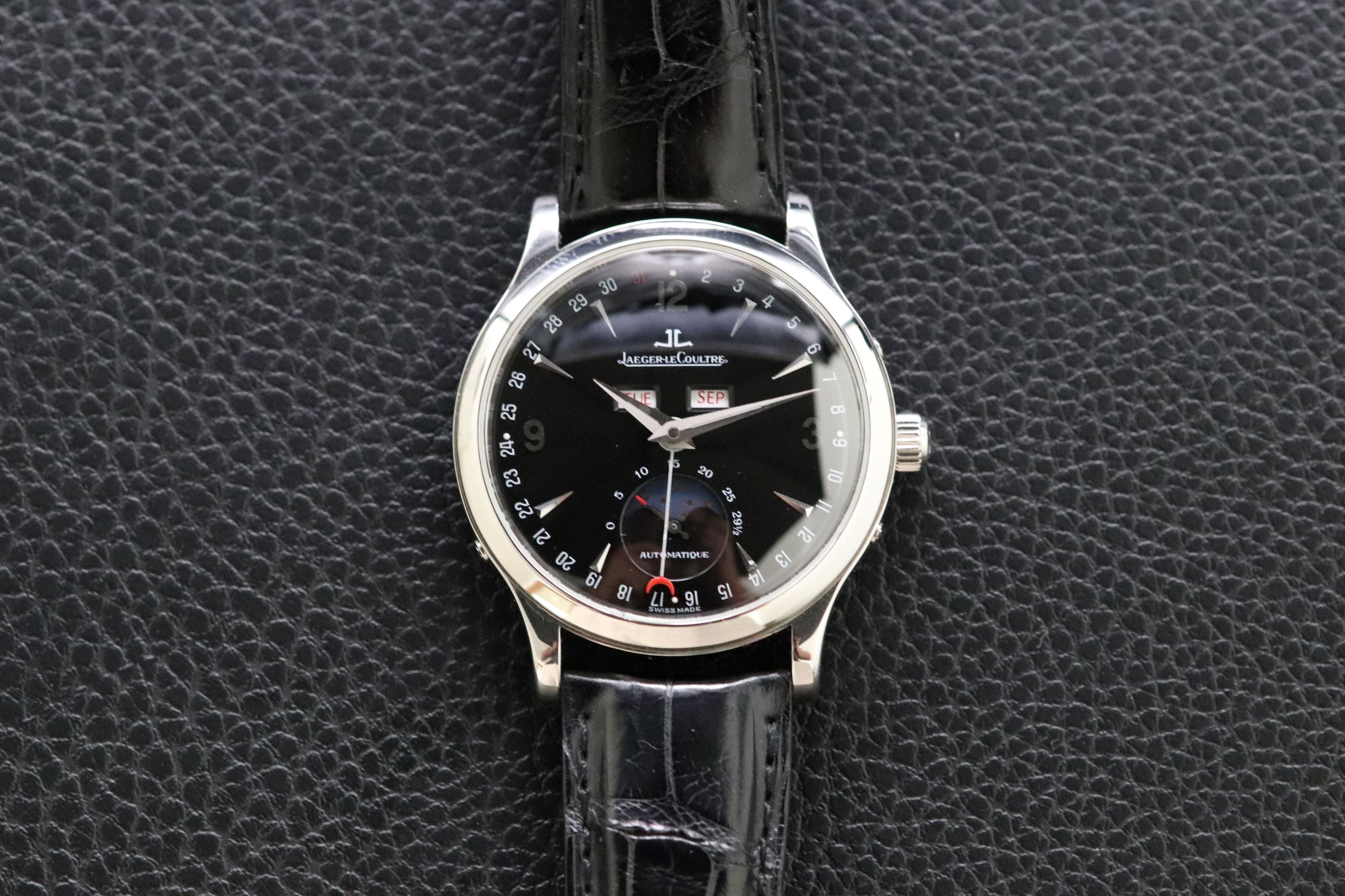 Jaeger-LeCoultre Master Calendar Moon 140.8.98.S Glass back