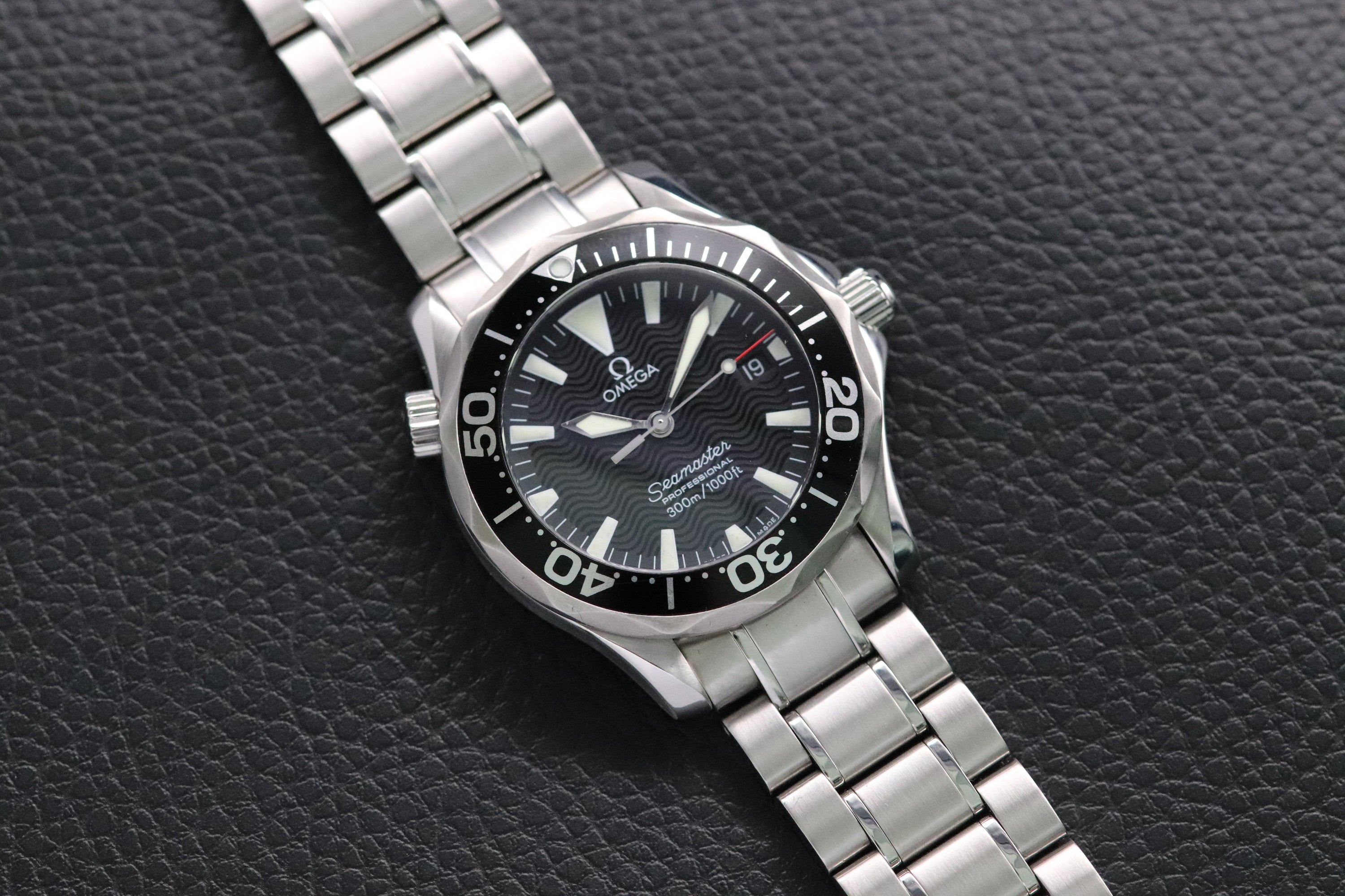 Omega Seamaster 300 2262.50 Black Dial 1998