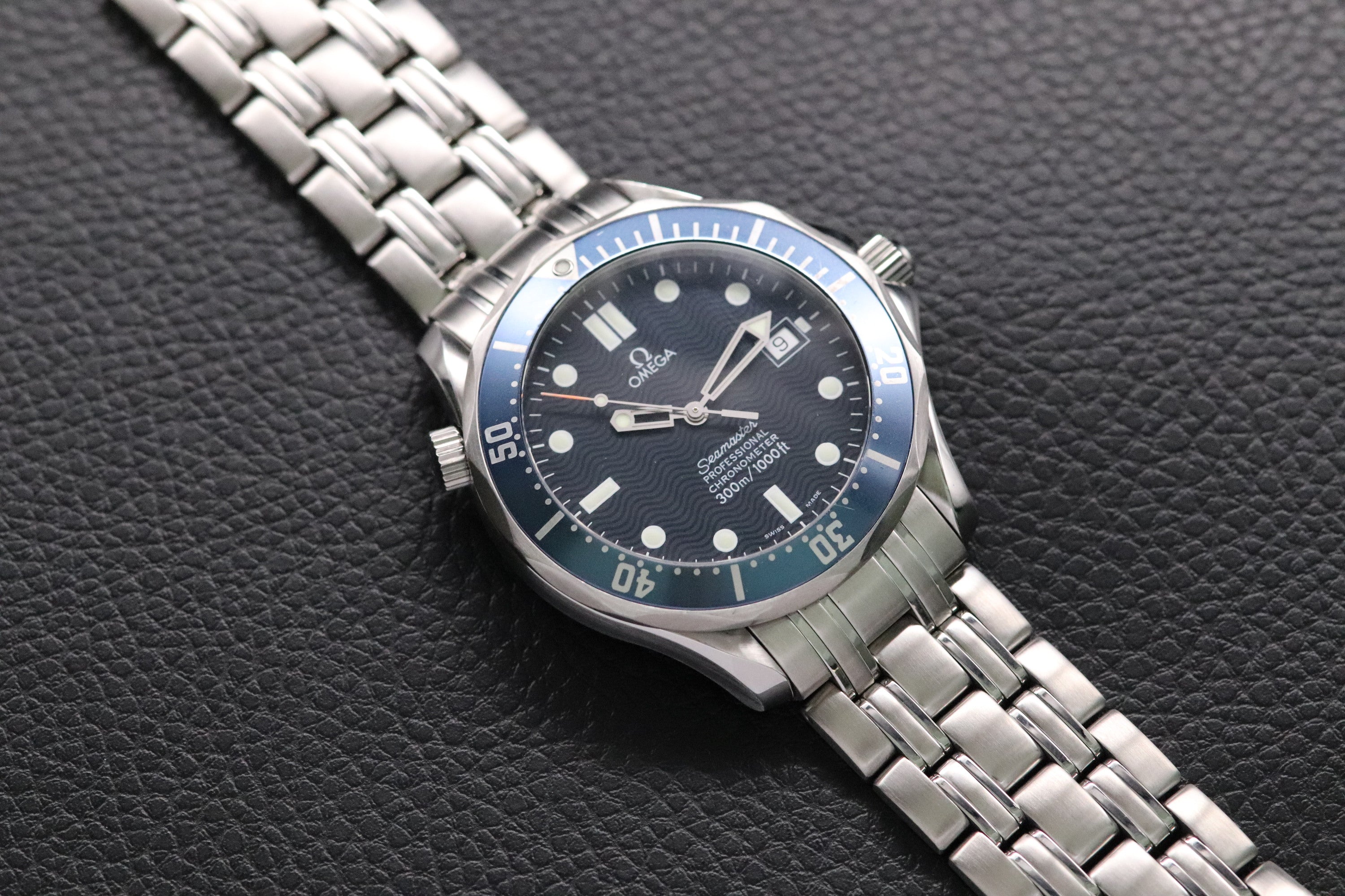 Omega Seamaster 2531.80 James Bond 2000 Papers