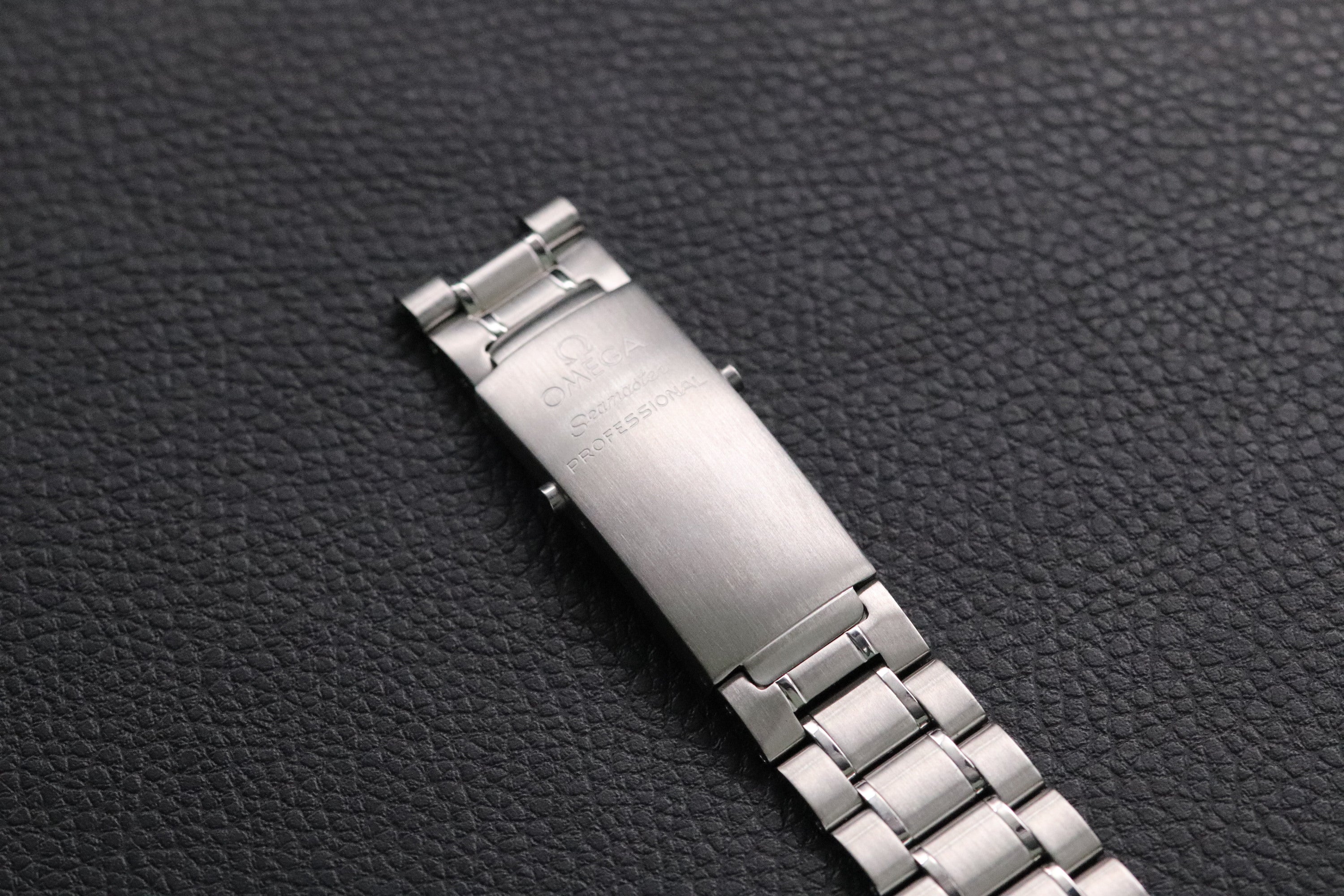 Omega Seamaster 300 2230.50 Black Dial 2006