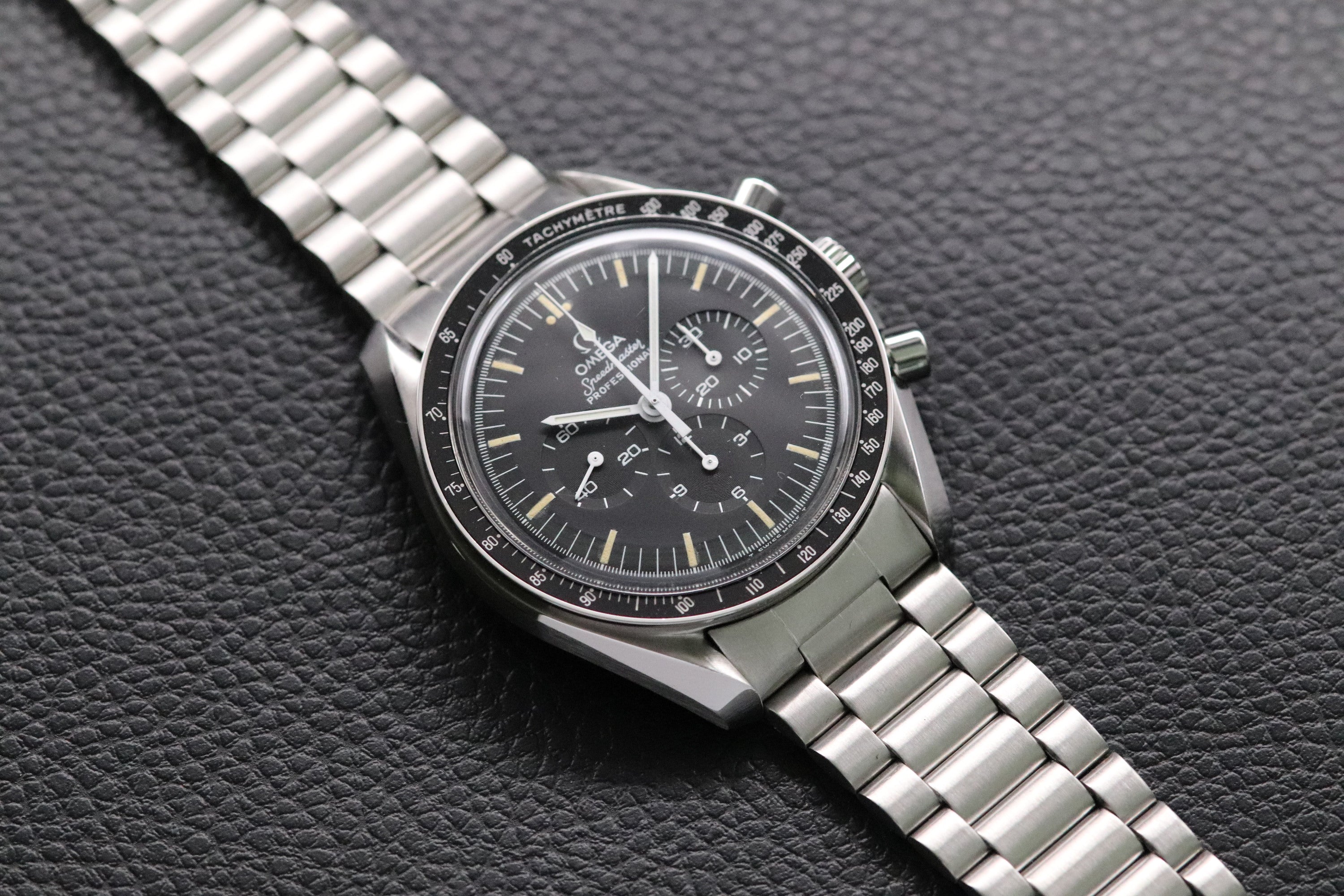 Omega Speedmaster Professional Moonwatch 145.0022 Fullset 1982 Box+Papers