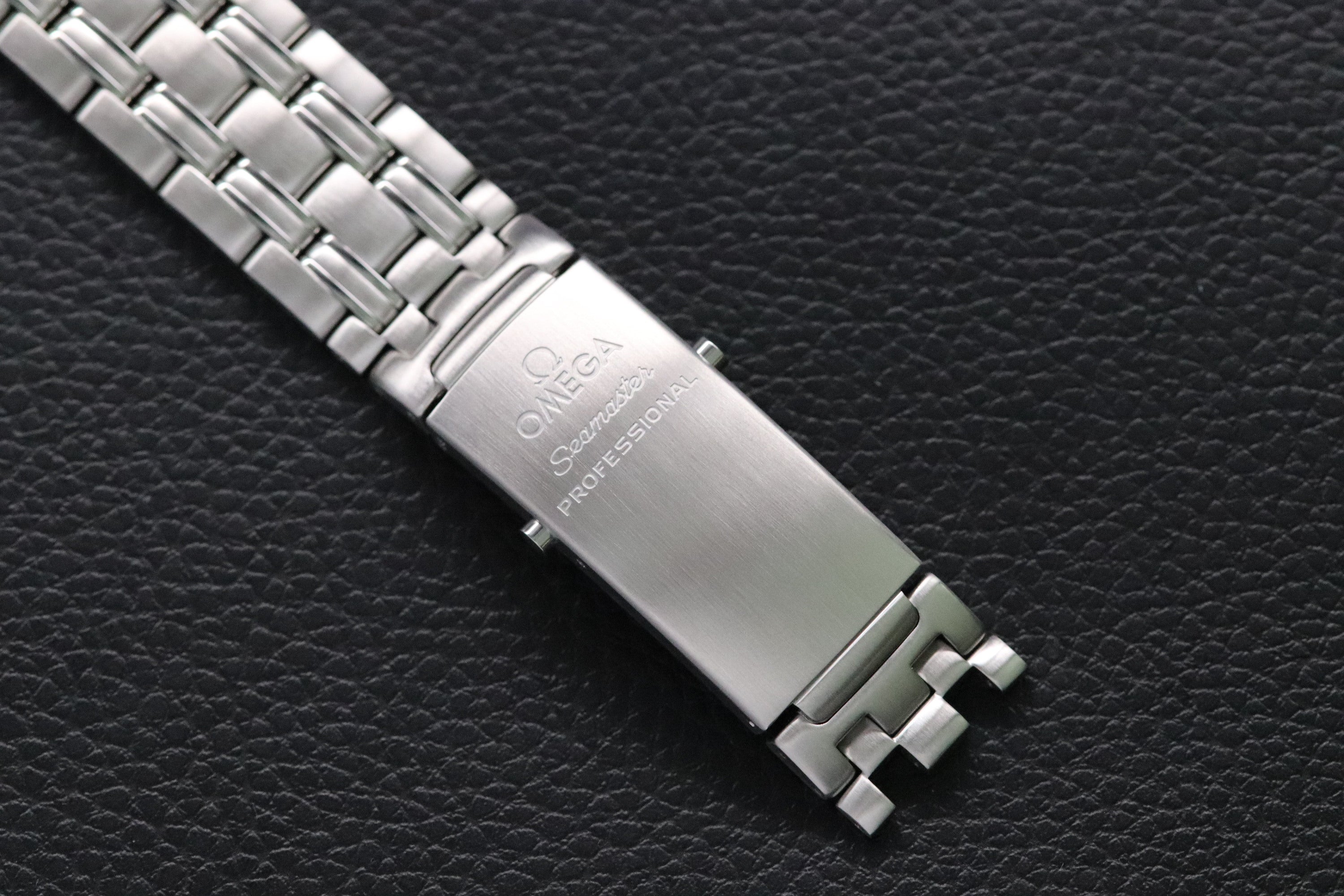 Omega Seamaster Diver 300M 212.30.36.20.01.001 Black Dial 2012