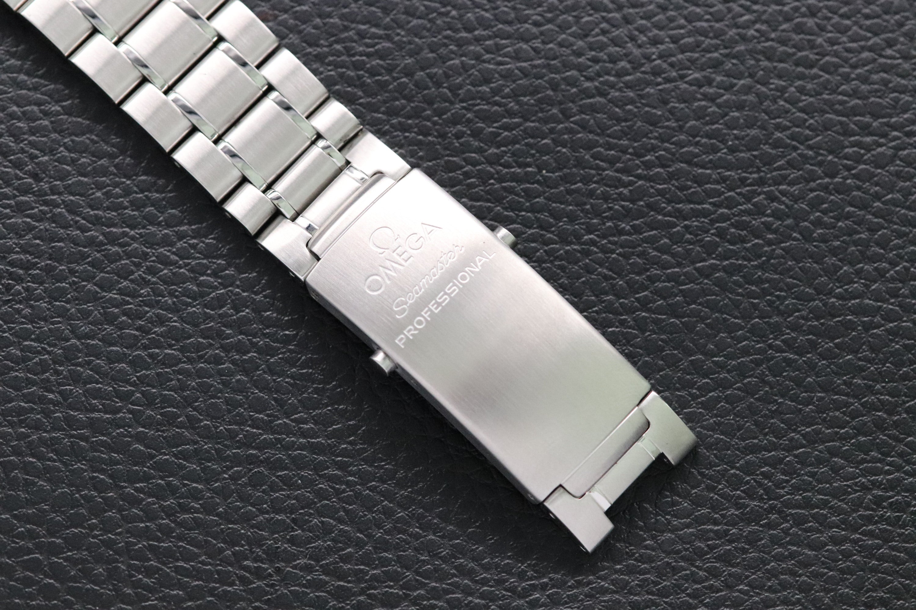 Omega Seamaster 300 2254.50 Black Dial 2007