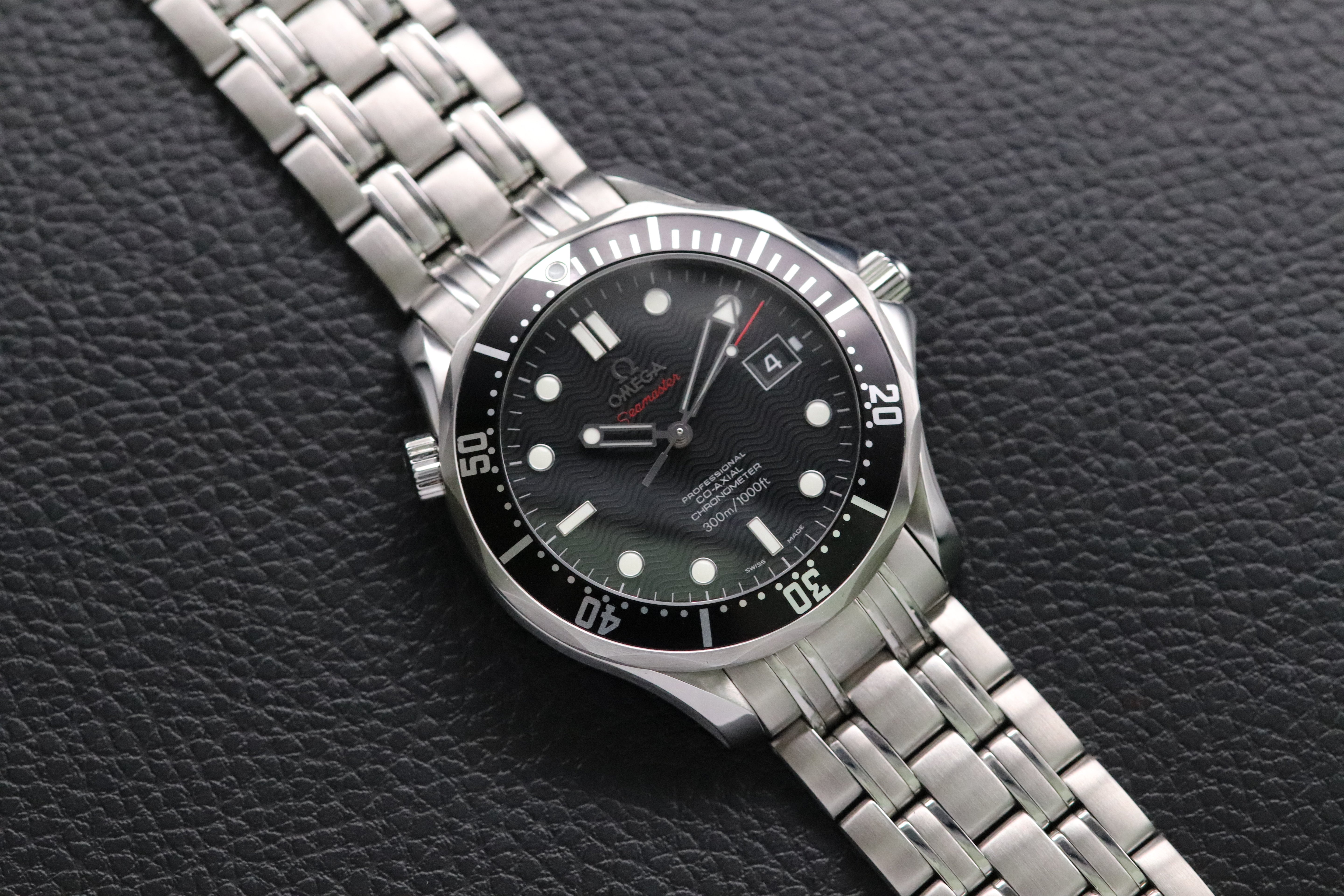 Omega Seamaster 212.30.41.20.01.002 Black Dial 2018 Papers