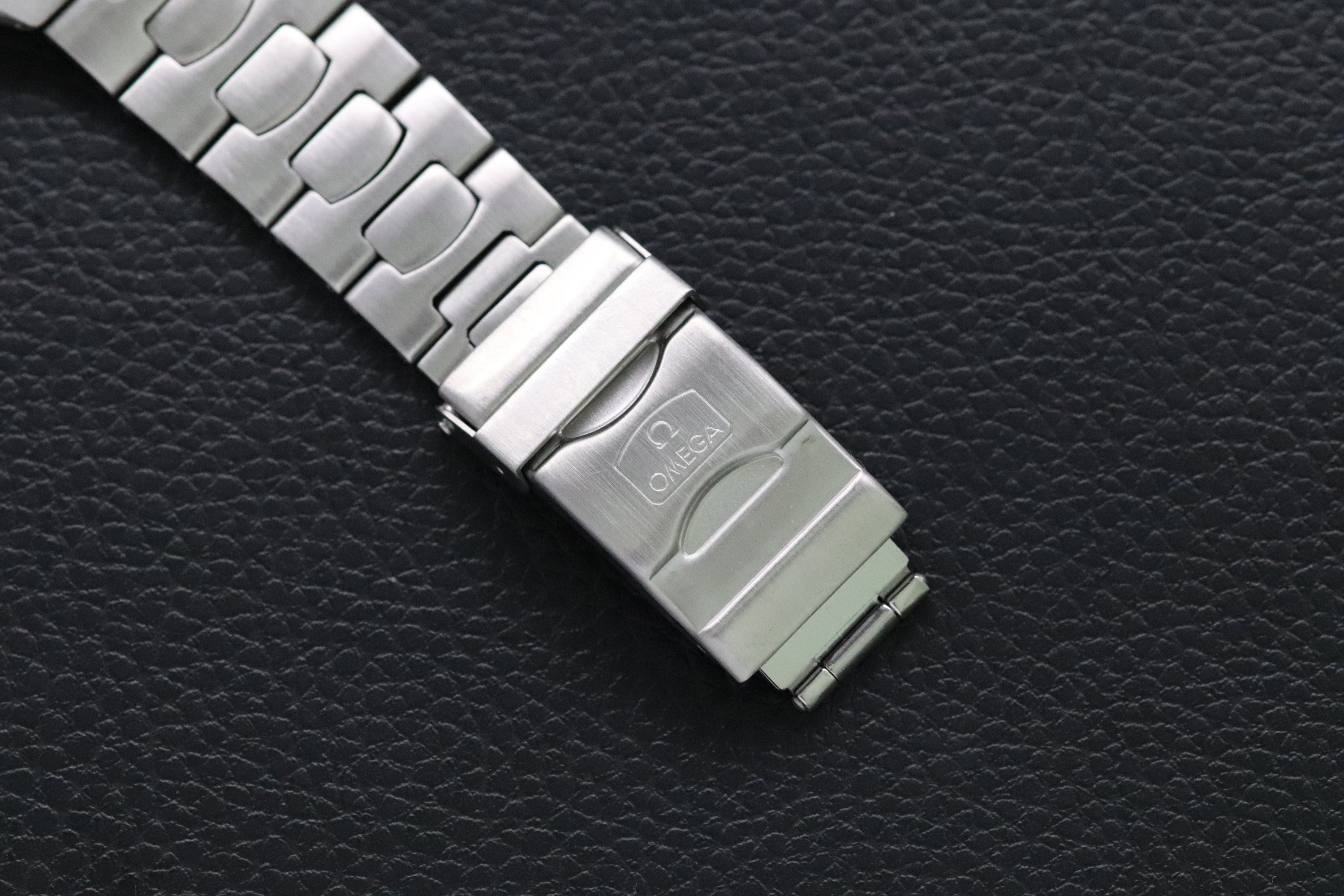 Omega Seamaster Professional 200m 396.1062 Pre Bond 1991