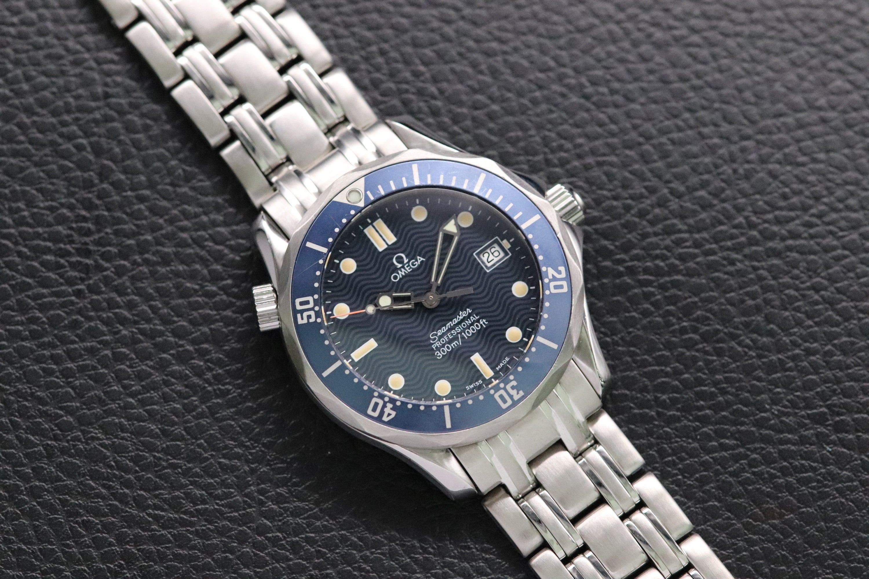 Omega Seamaster 300 2561.80 Blue Dial 1993 Paper