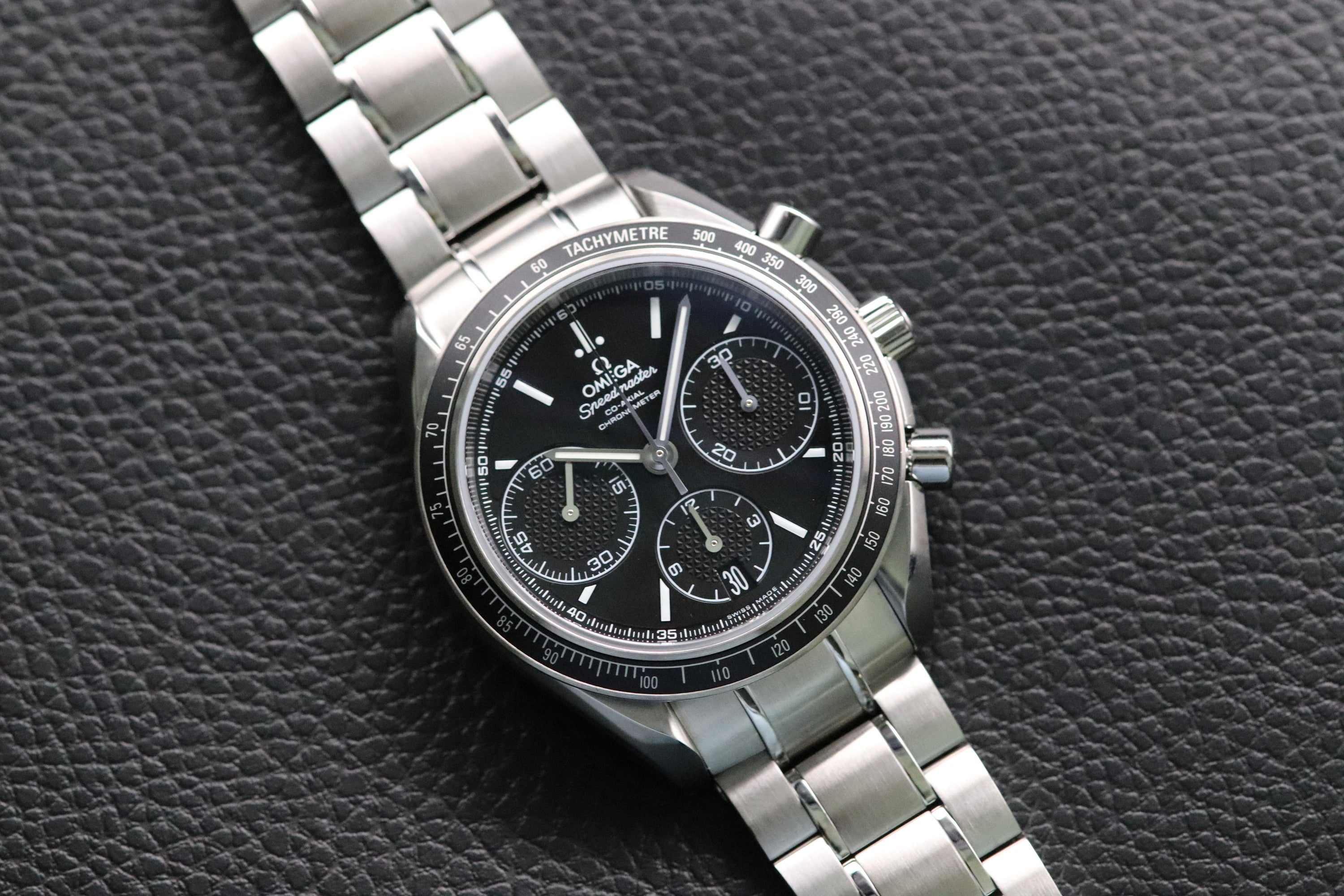 Omega Speedmaster Racing 326.30.40.50.01.001 Fullset 2025 Box+Paper