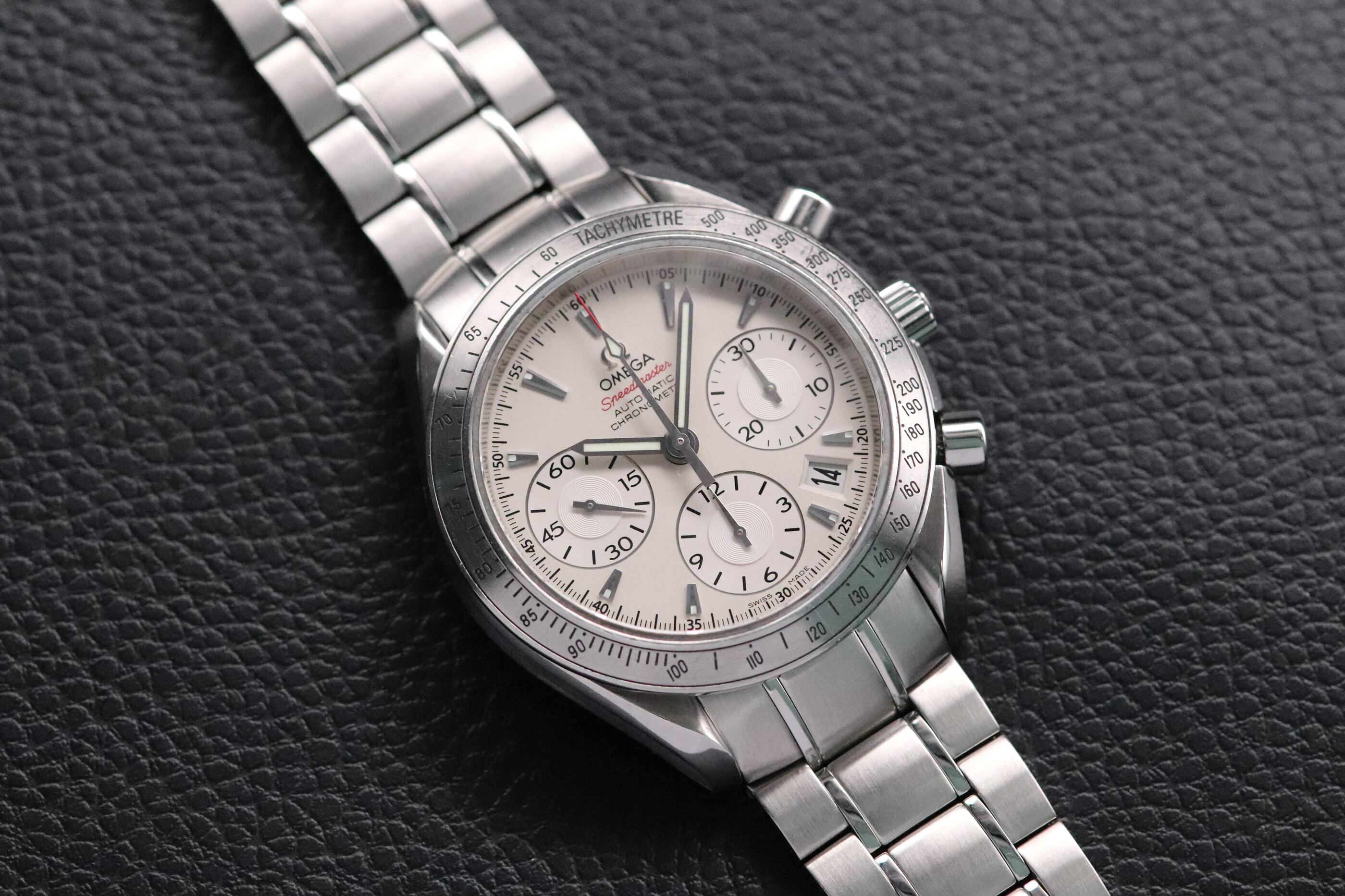 Omega Speedmaster Date 323.10.40.40.02.001 Fullset 2015 Box+Paper
