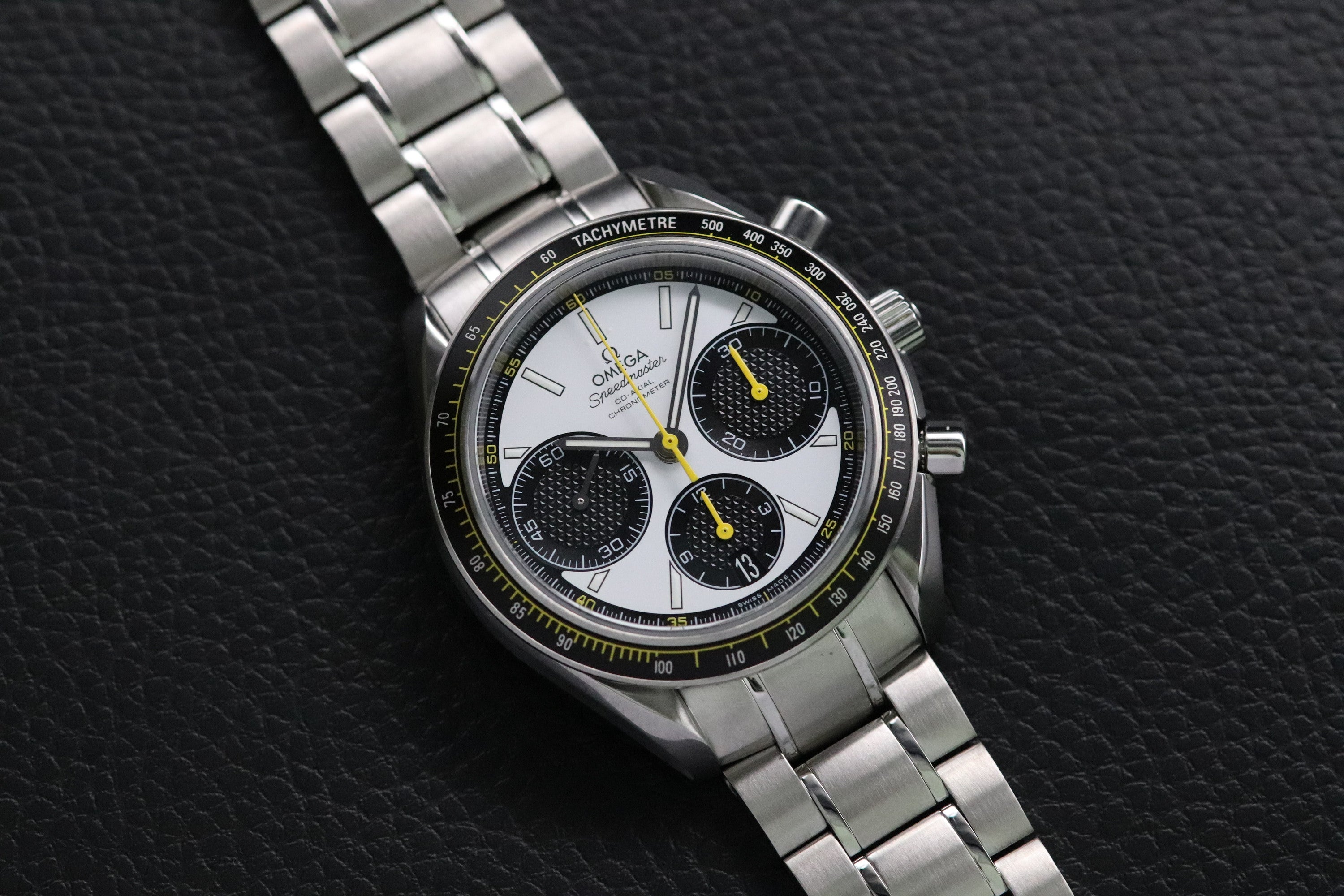 Omega Speedmaster Racing 326.30.40.50.04.001 Fullset 2023 Box+Papers