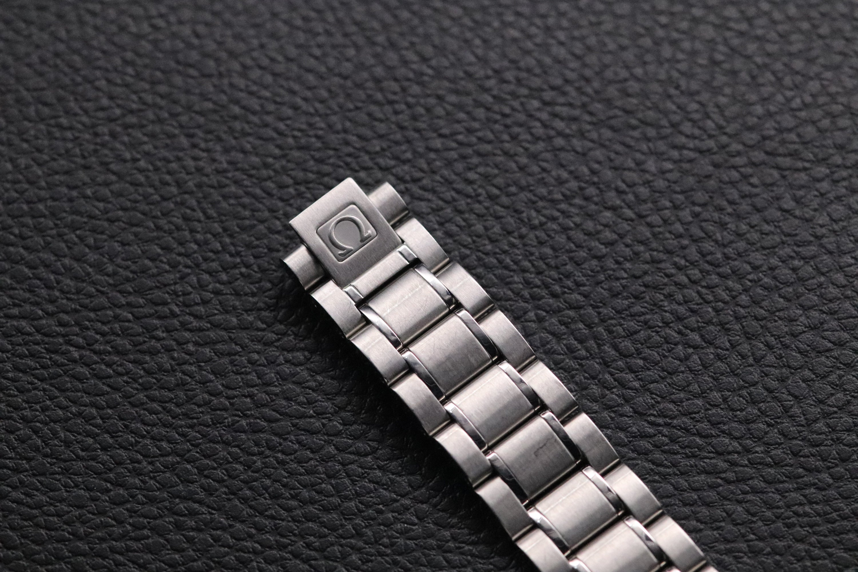 Omega Speedmaster Day Date 3523.80 Papers 2000