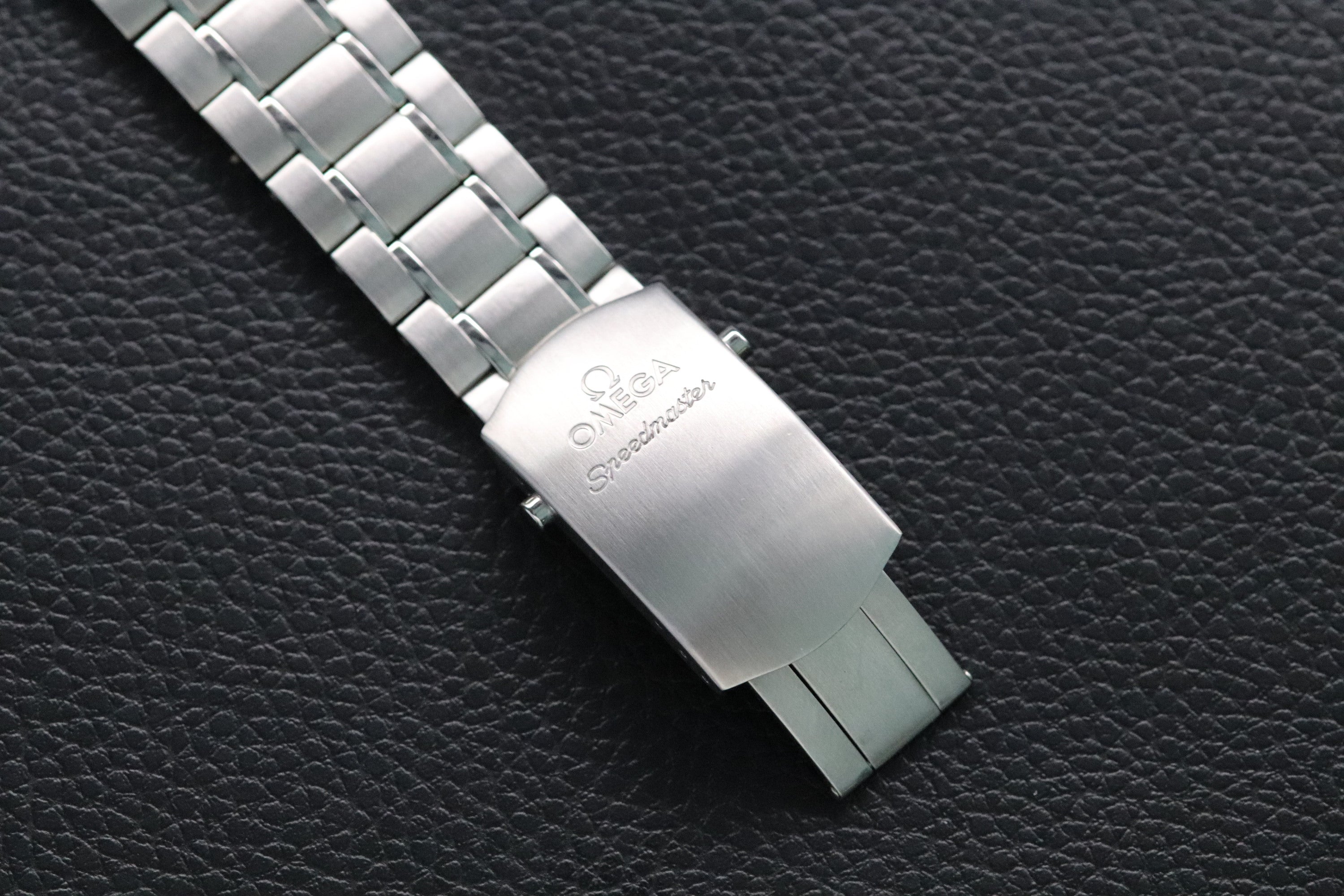 Omega Speedmaster Date 323.10.40.40.02.001 Fullset 2015 Box+Paper