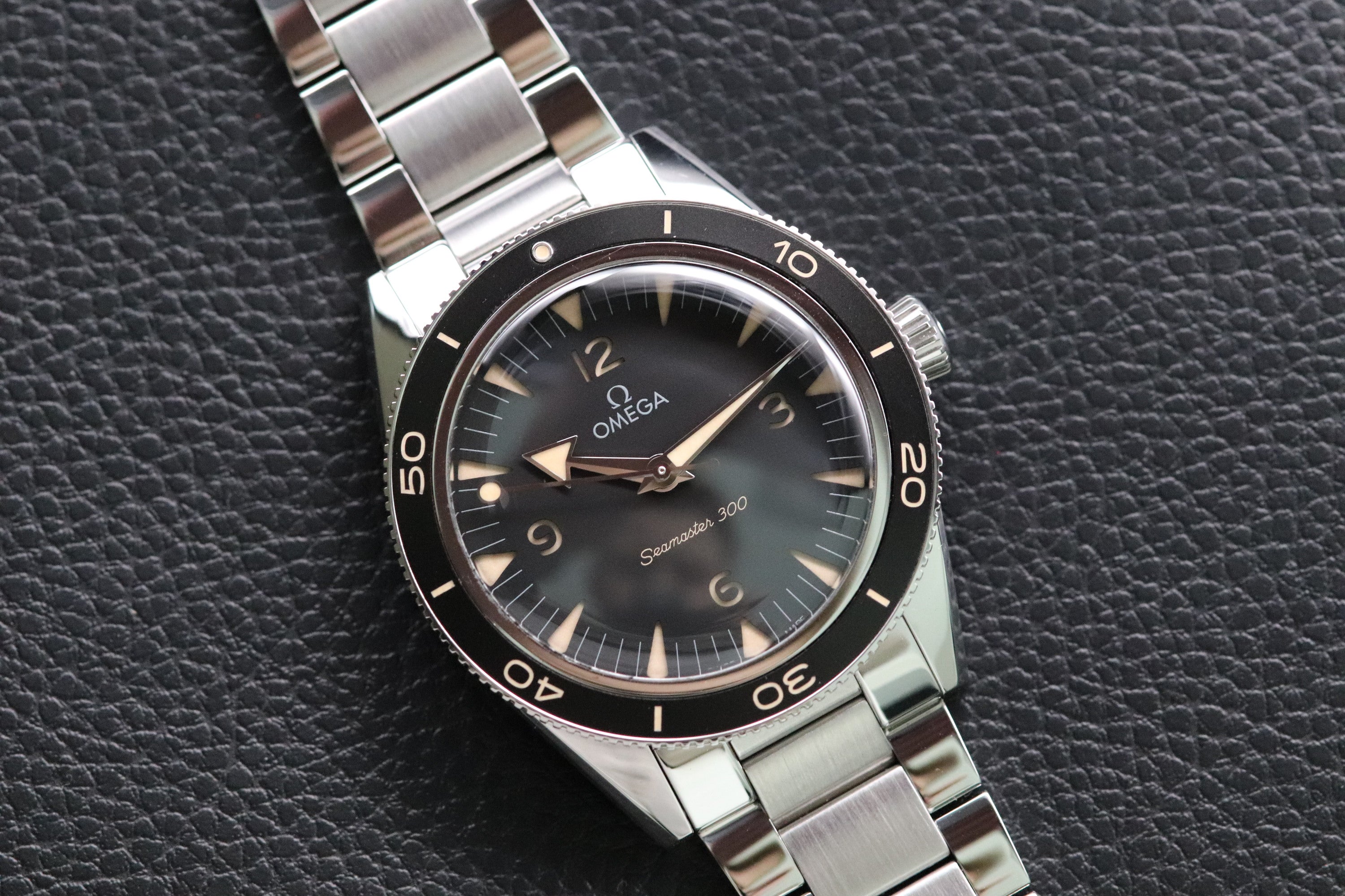 Omega Seamaster 300 234.30.41.21.01.001 Fullset 2022 Box+Papers