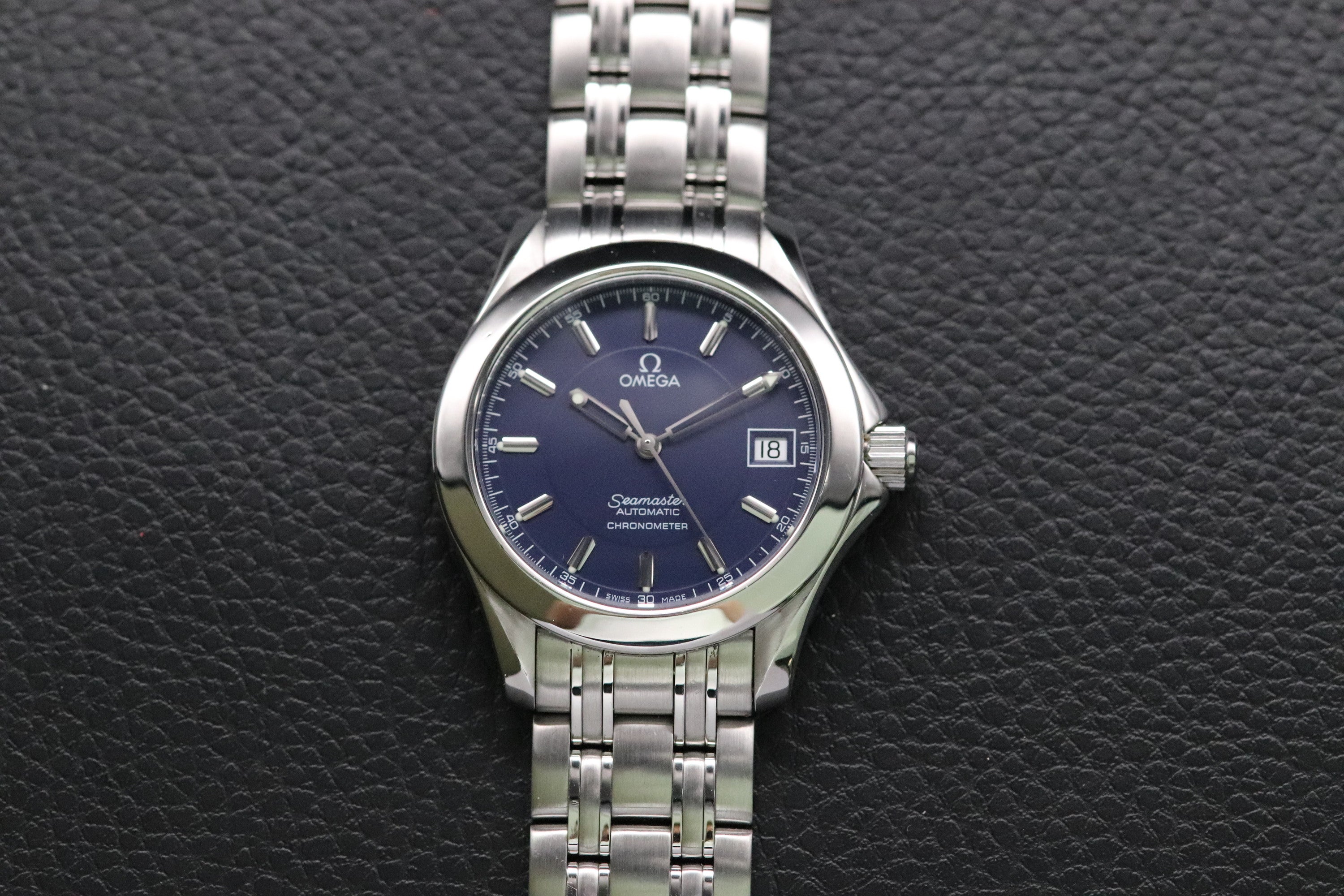 Omega Seamaster 2507.80 Blue Dial 2000 Papers