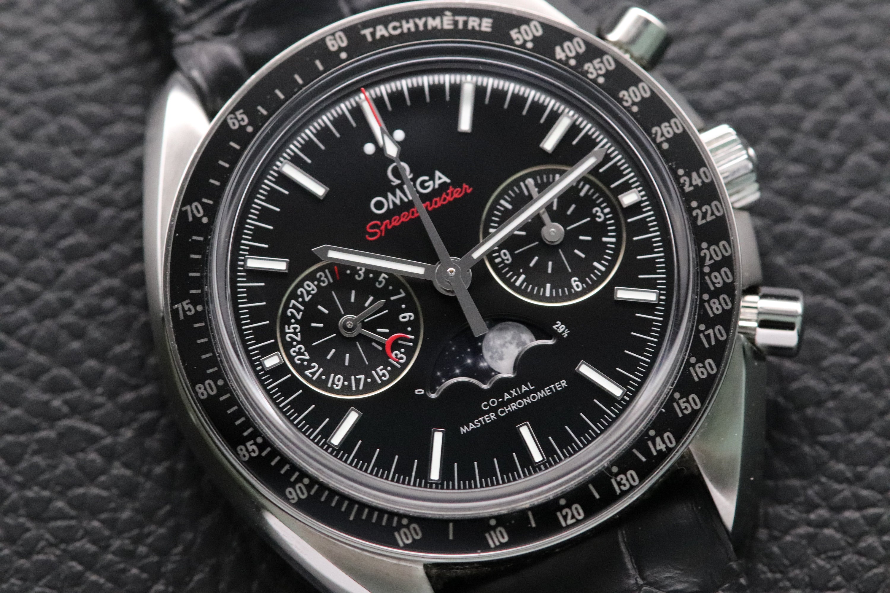 Omega Speedmaster Moonwatch Moonphase 304.33.44.52.01.001 Fullset 2021 Box+Papers