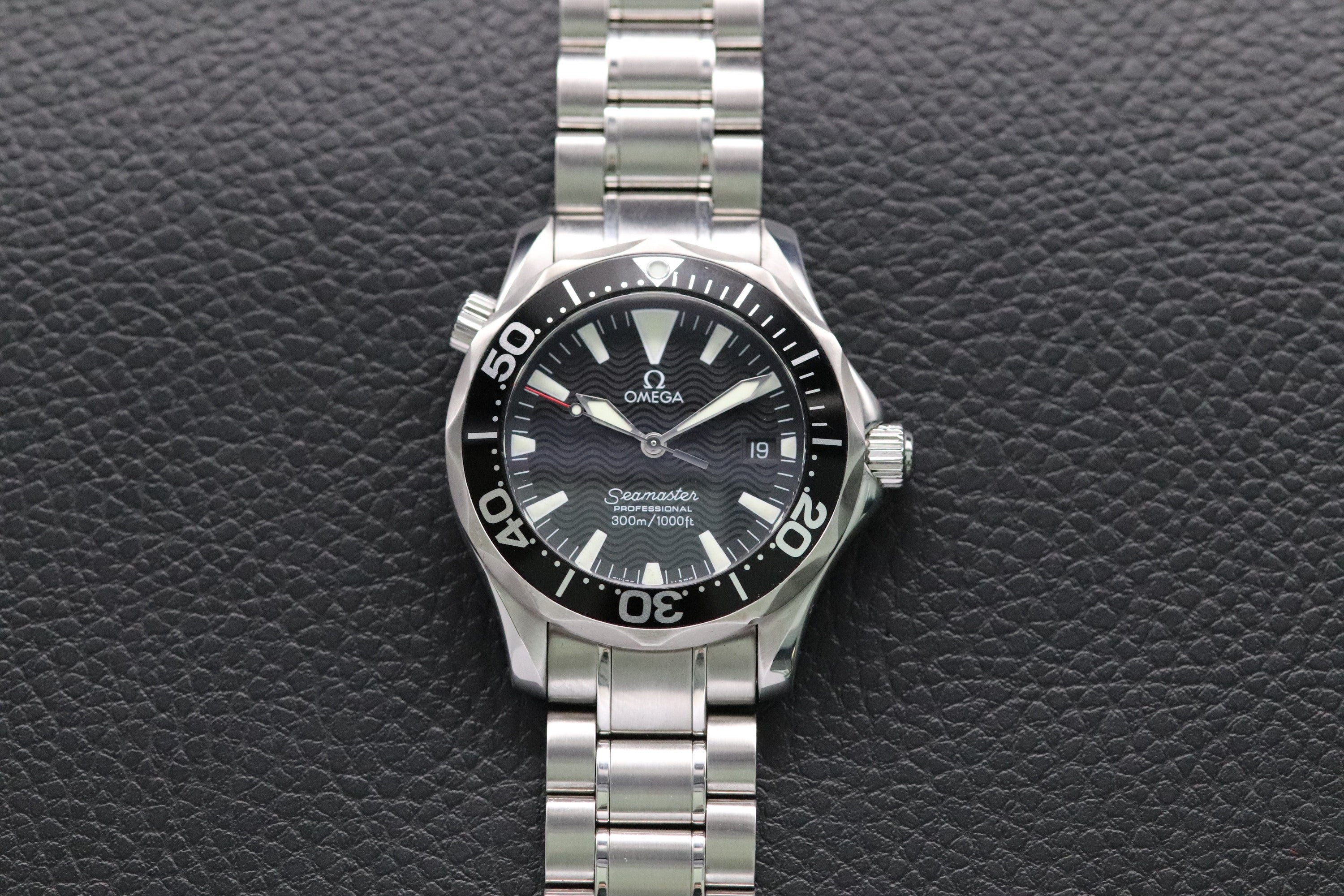Omega Seamaster 300 2262.50 Black Dial 1998