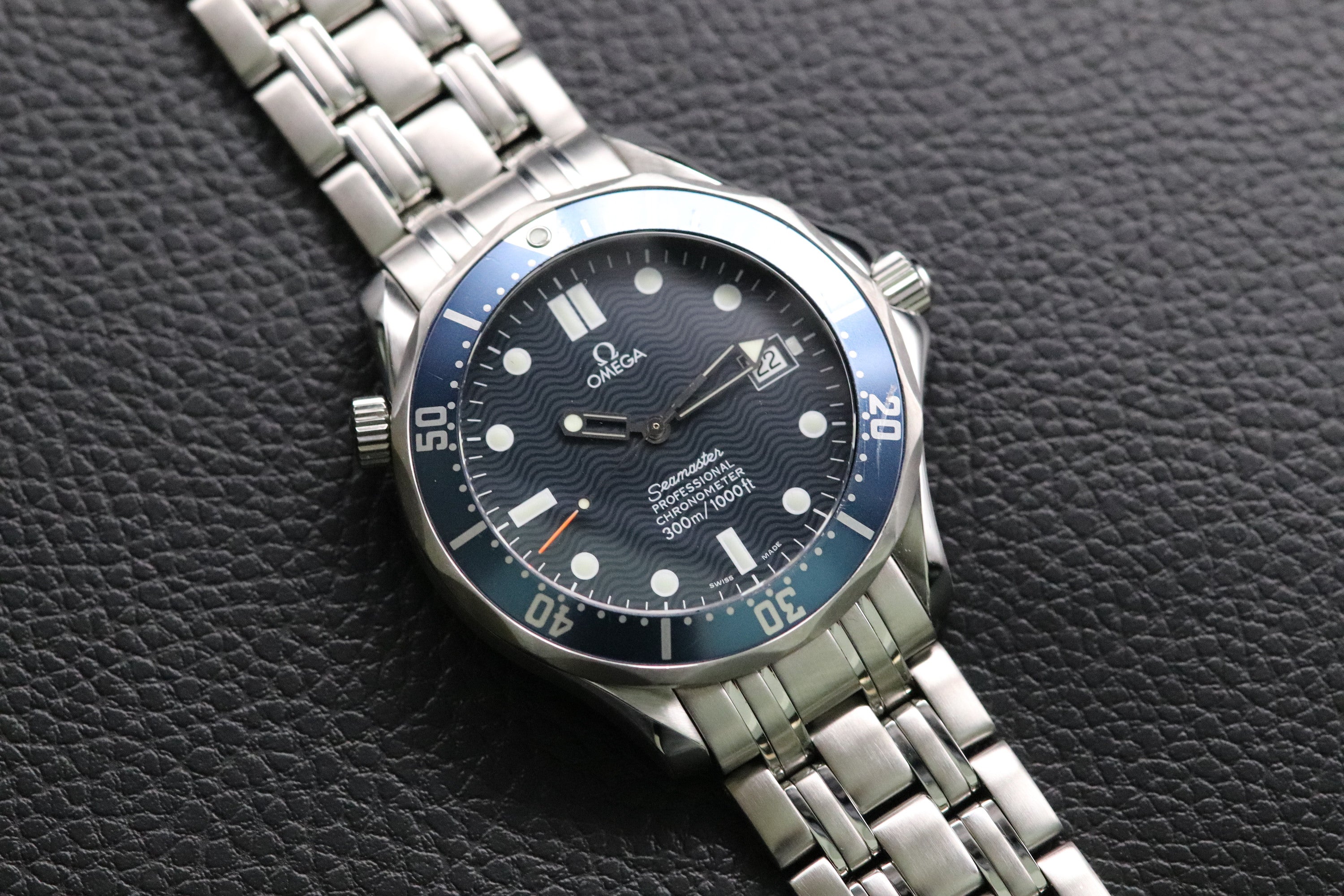 Omega Seamaster 2531.80 James Bond 1999 Papers