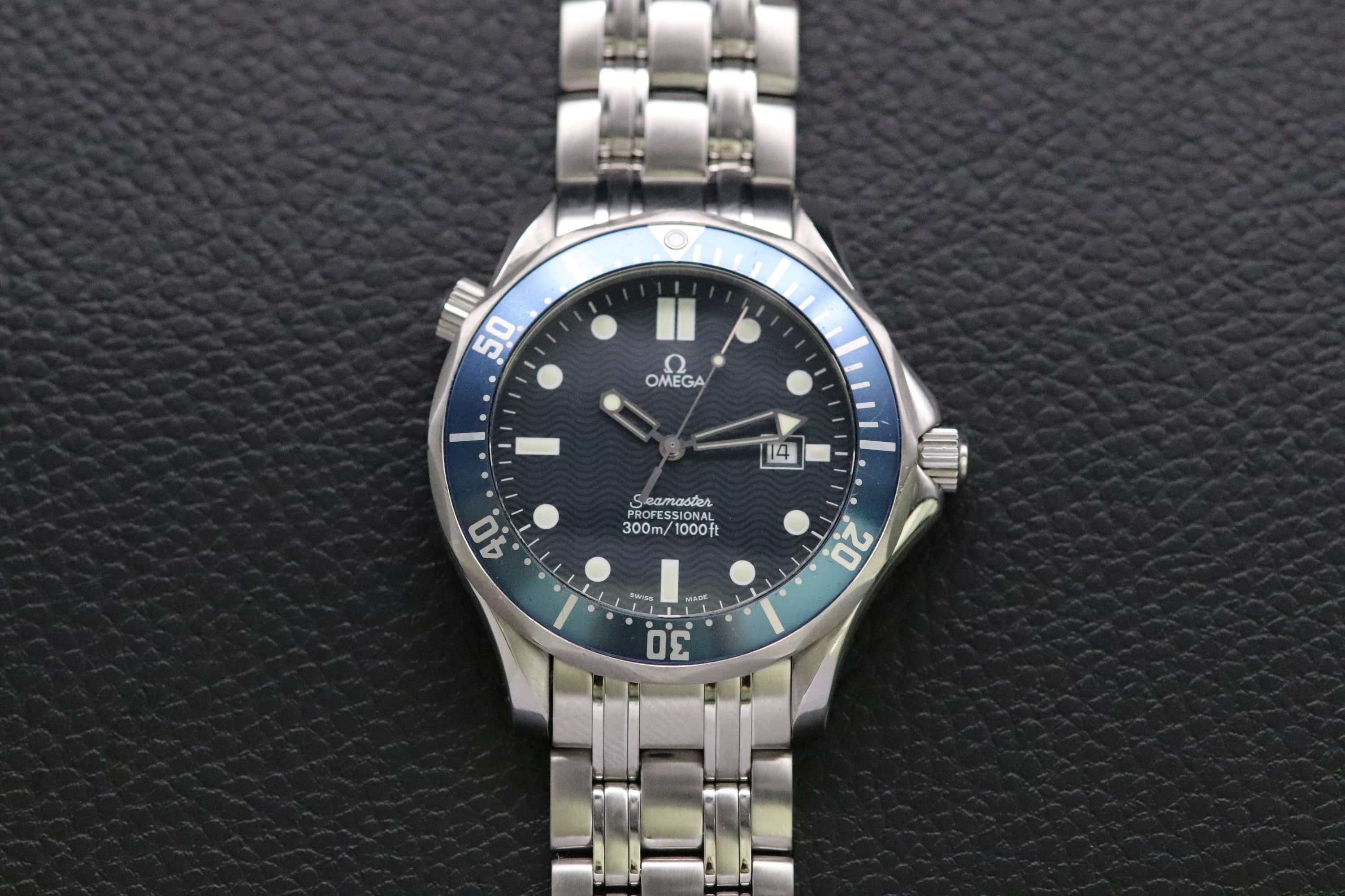 Omega Seamaster James Bond 2541.80 Blue 1998