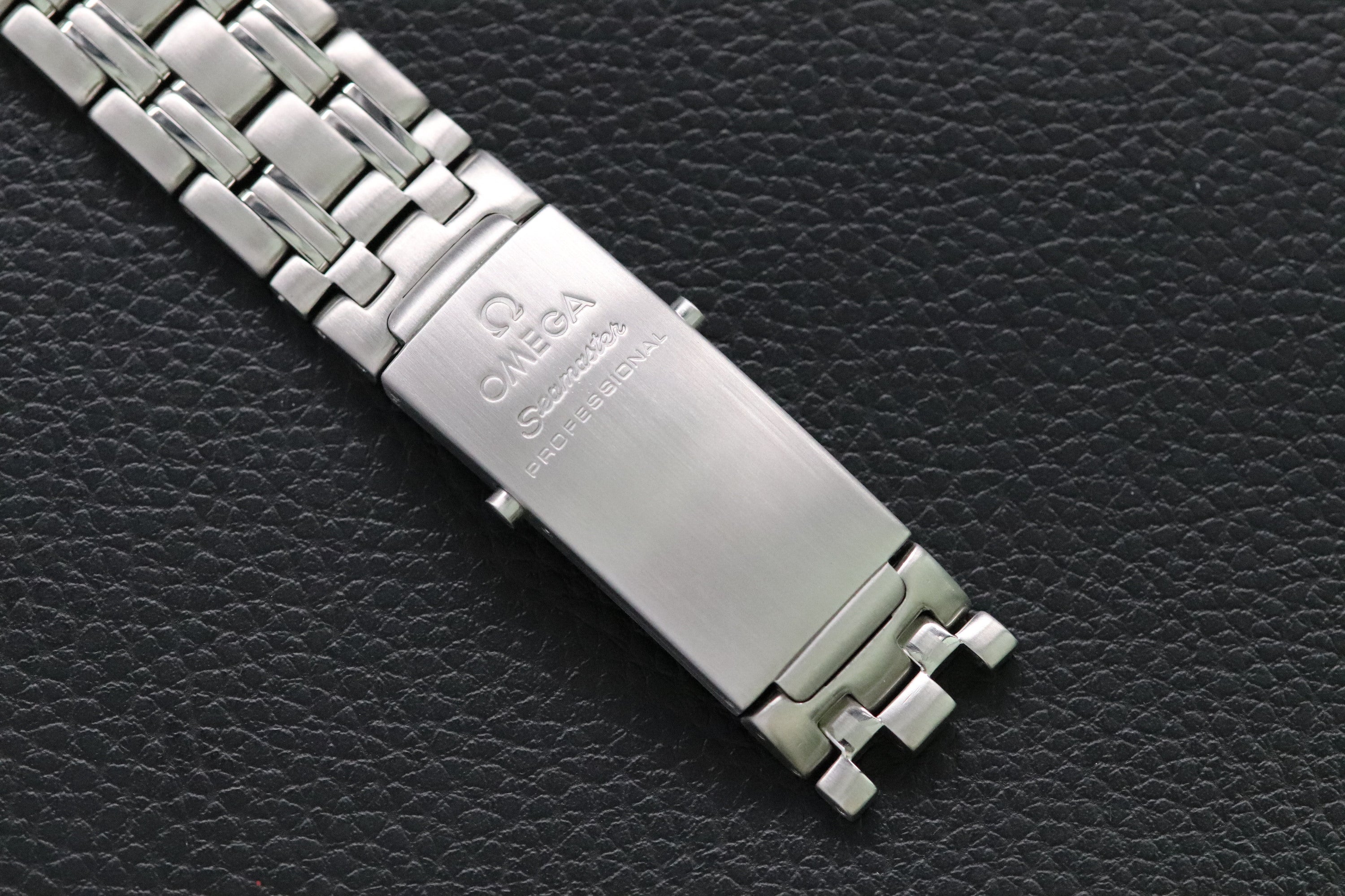 Omega Seamaster 300 2561.80 Blue Dial 1993 Paper