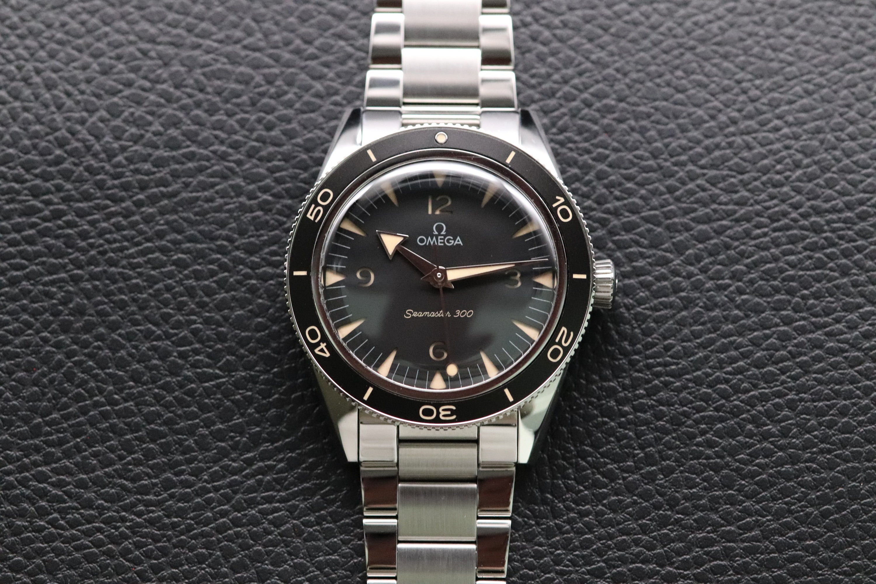 Omega Seamaster 300 234.30.41.21.01.001 Fullset 2022 Box+Papers