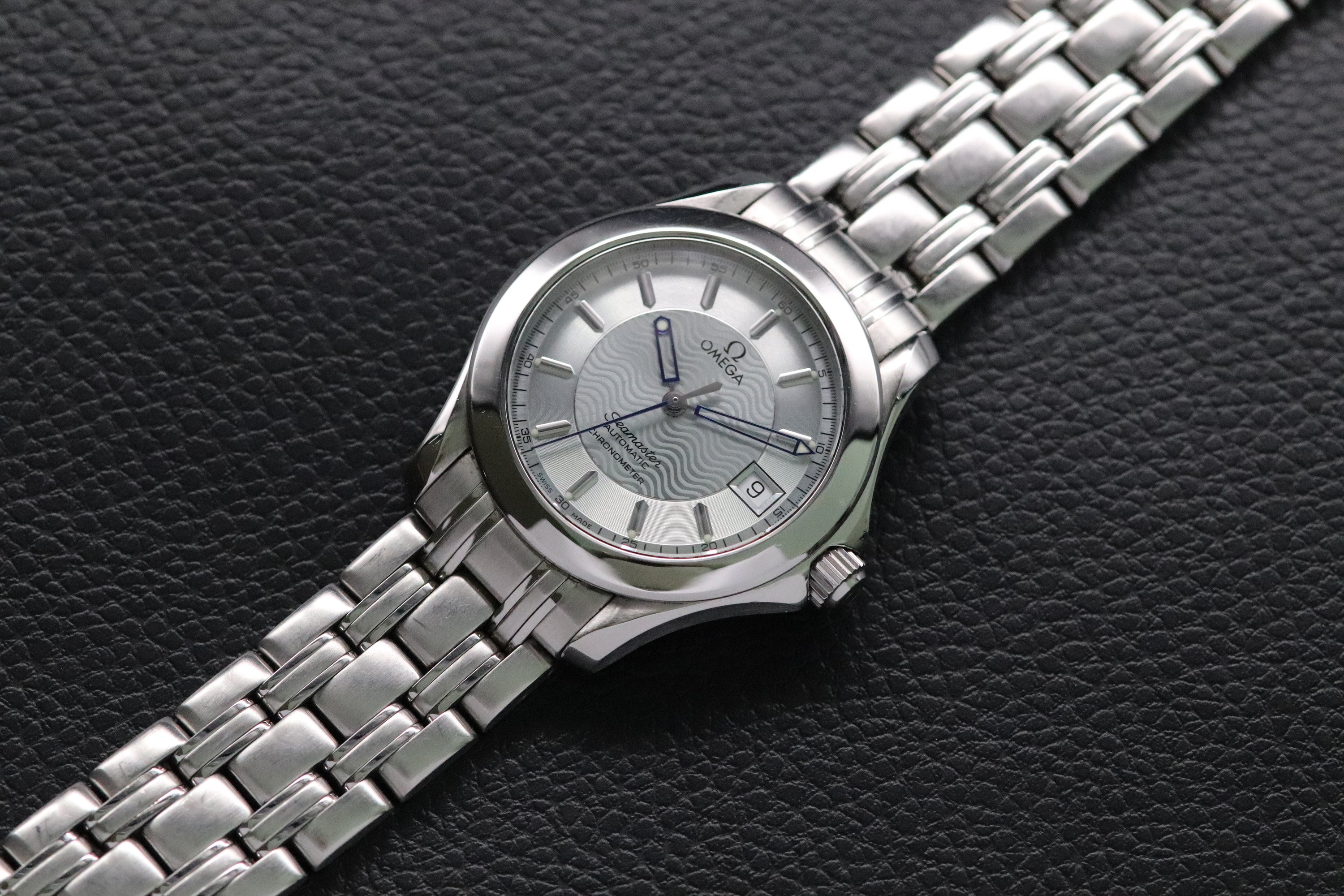 Omega Seamaster 2501.31 Silver Dial 1999