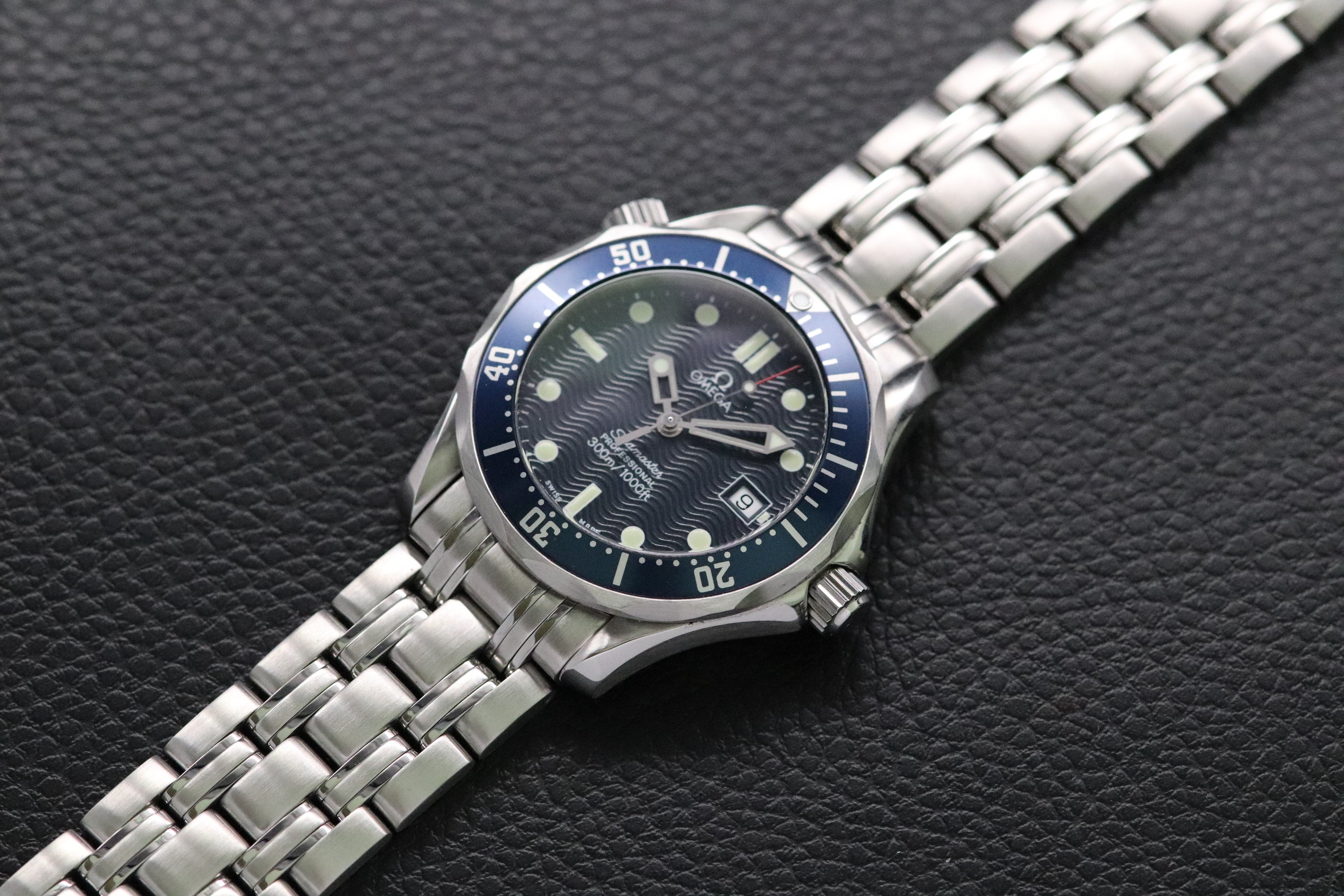 Omega Seamaster 300 2561.80 Blue Dial 1998
